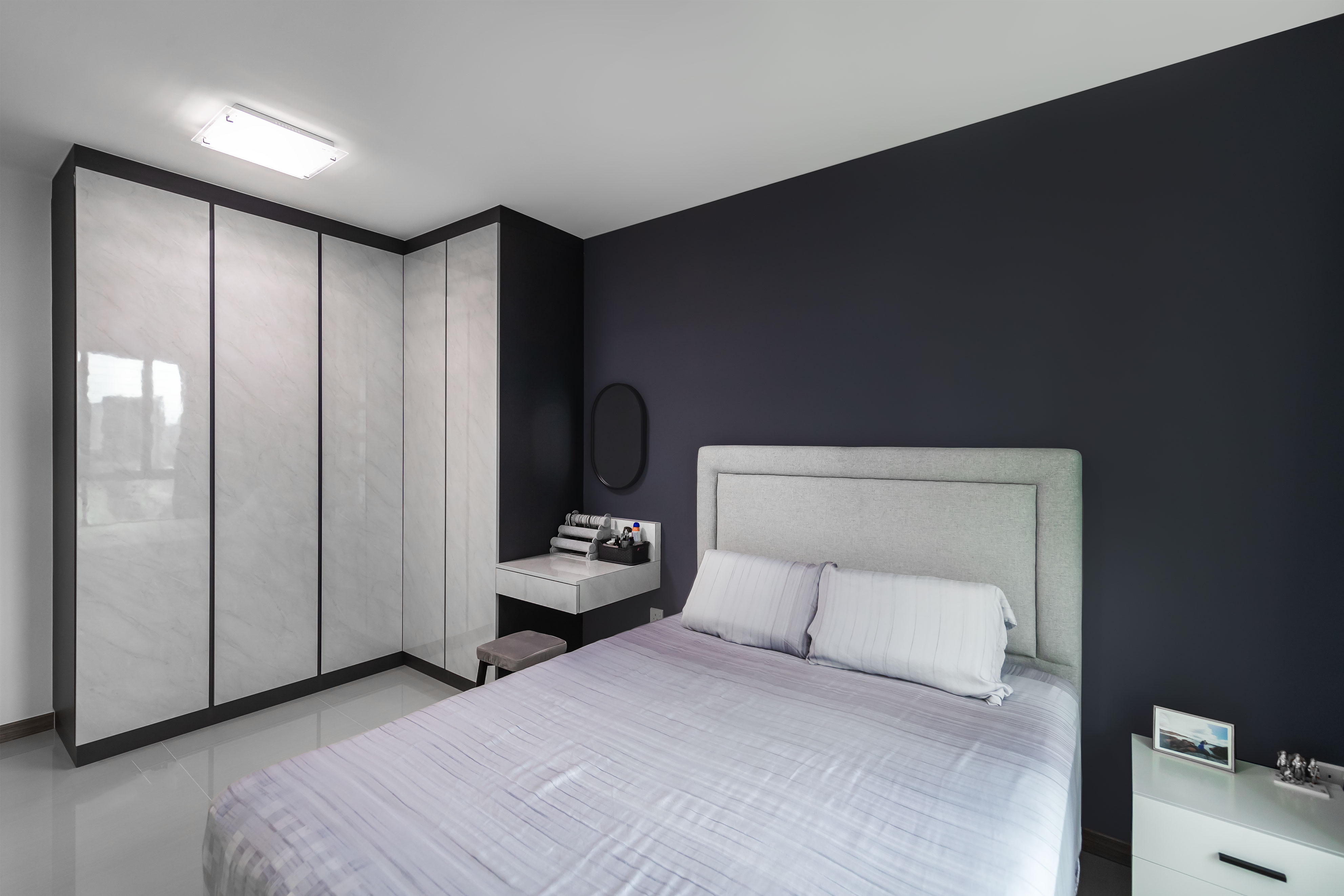 Modern Design - Bedroom - HDB 5 Room - Design by U-Home Interior Design Pte Ltd