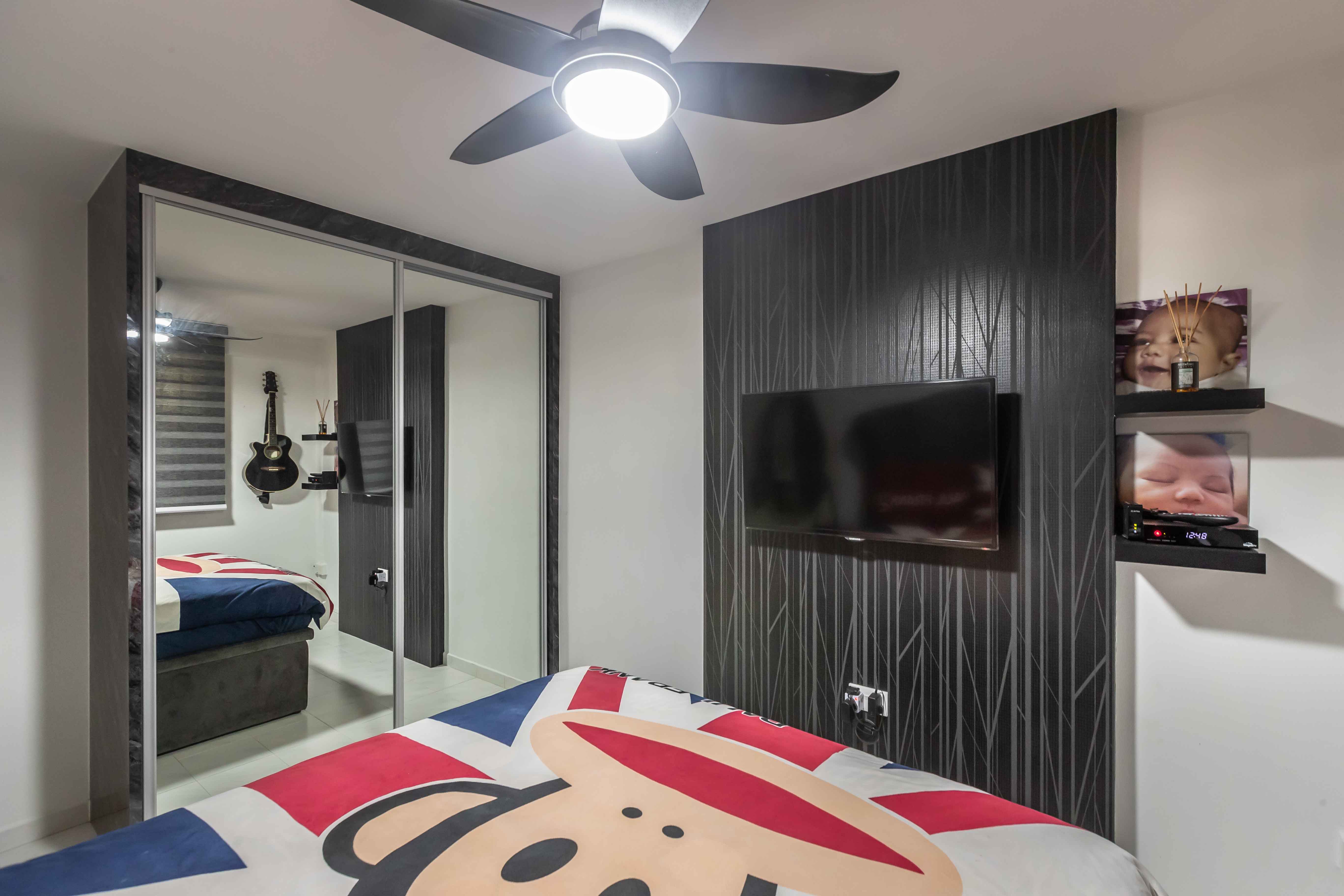 Modern Design - Bedroom - HDB 3 Room - Design by U-Home Interior Design Pte Ltd