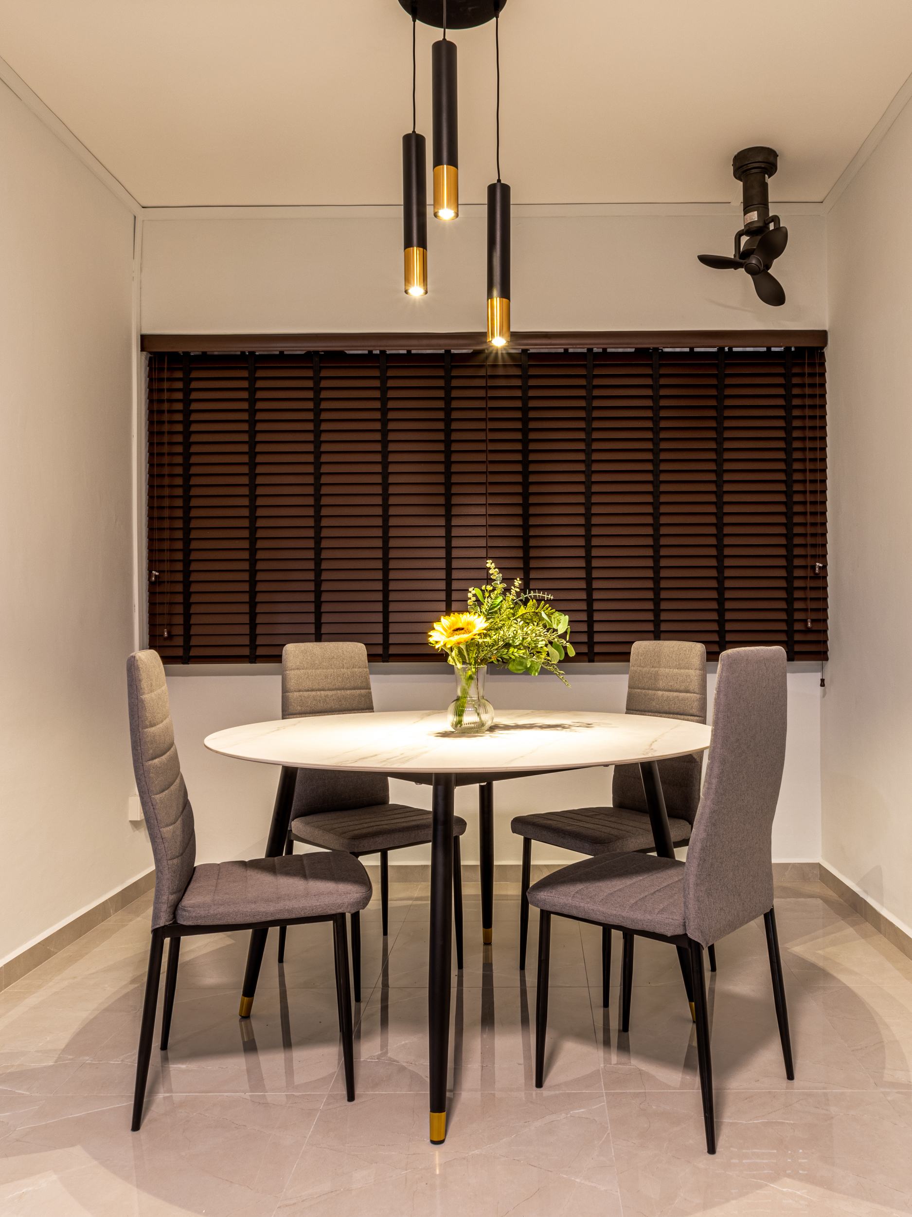 Contemporary, Modern Design - Dining Room - HDB 5 Room - Design by U-Home Interior Design Pte Ltd