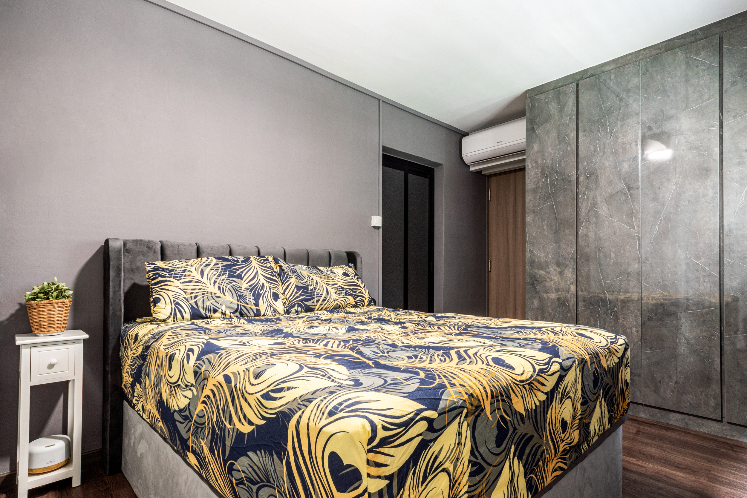 Contemporary, Modern Design - Bedroom - HDB 5 Room - Design by U-Home Interior Design Pte Ltd