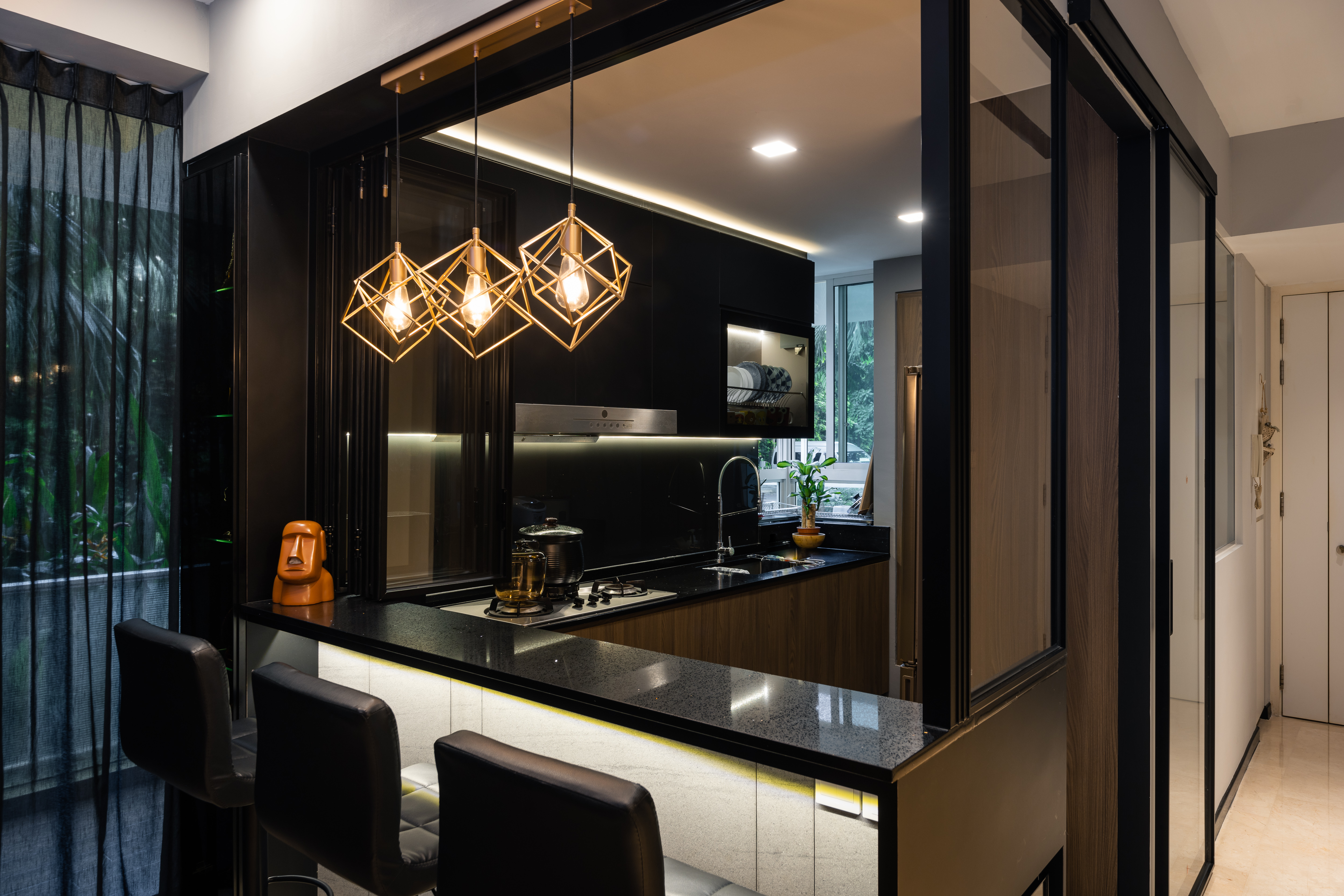 Contemporary, Modern Design - Kitchen - Condominium - Design by U-Home Interior Design Pte Ltd