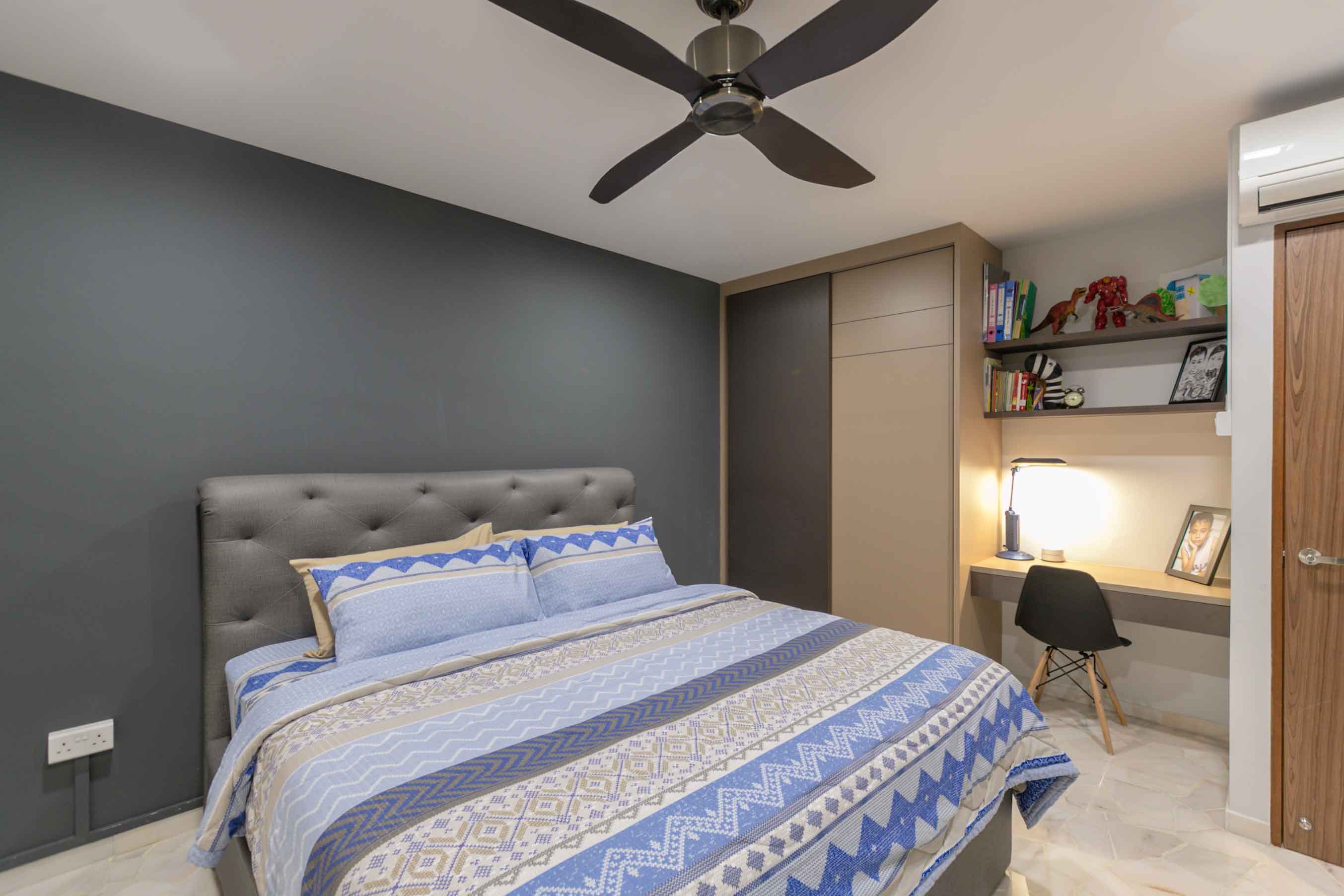 Contemporary, Modern Design - Bedroom - HDB 4 Room - Design by U-Home Interior Design Pte Ltd