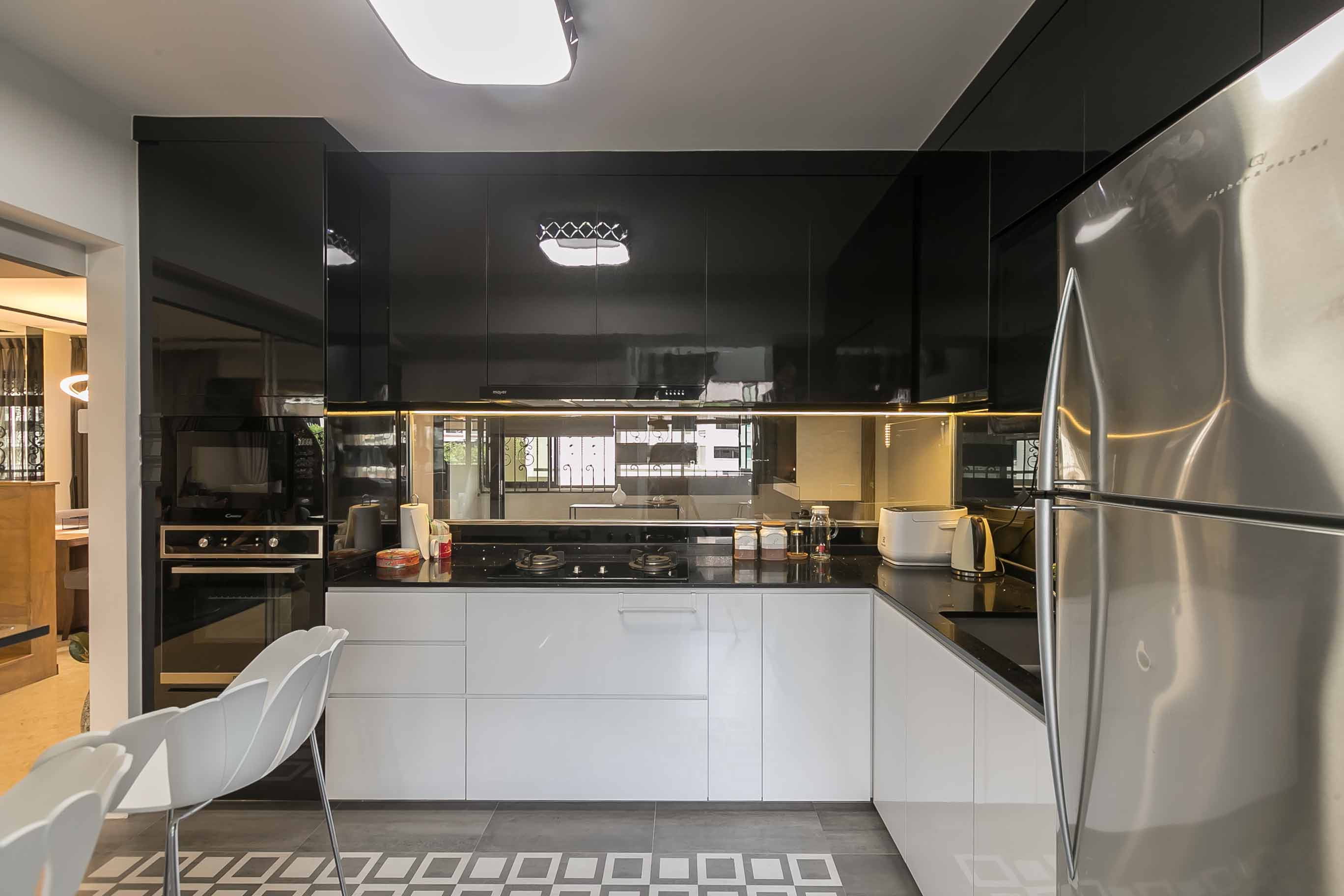 Modern Design - Kitchen - HDB 4 Room - Design by U-Home Interior Design Pte Ltd