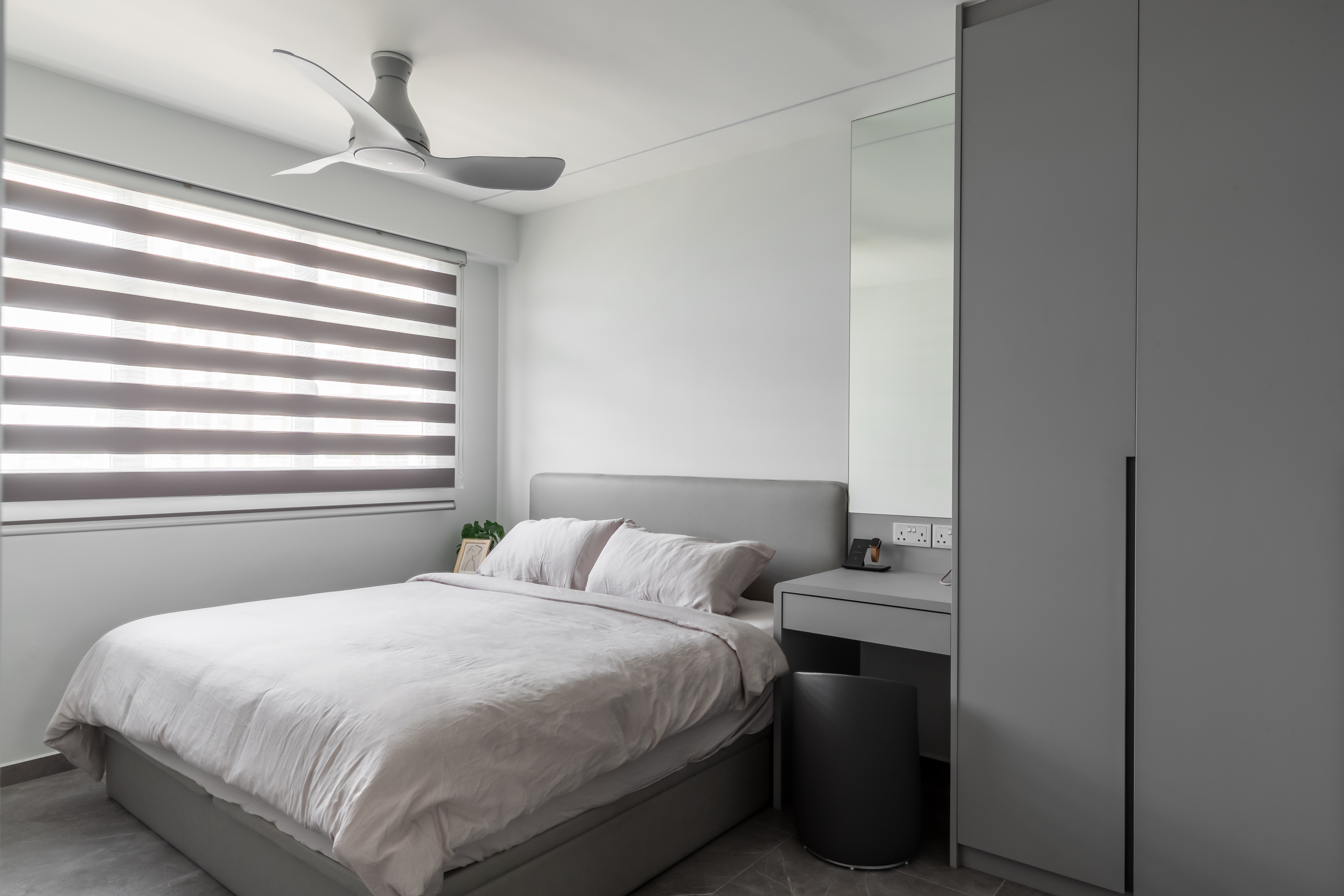 Minimalist, Modern Design - Bedroom - HDB 4 Room - Design by U-Home Interior Design Pte Ltd