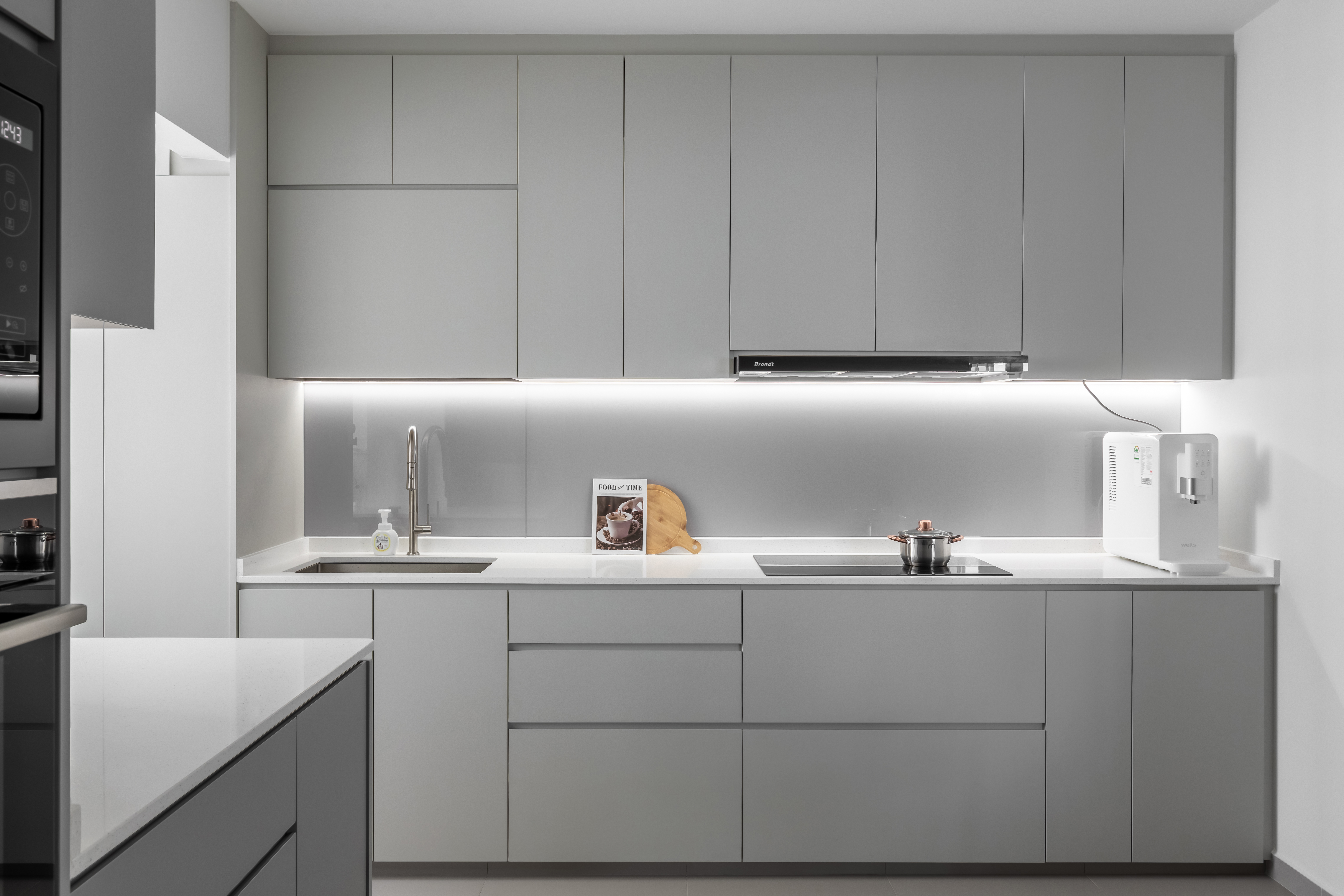 Minimalist, Modern Design - Kitchen - HDB 4 Room - Design by U-Home Interior Design Pte Ltd