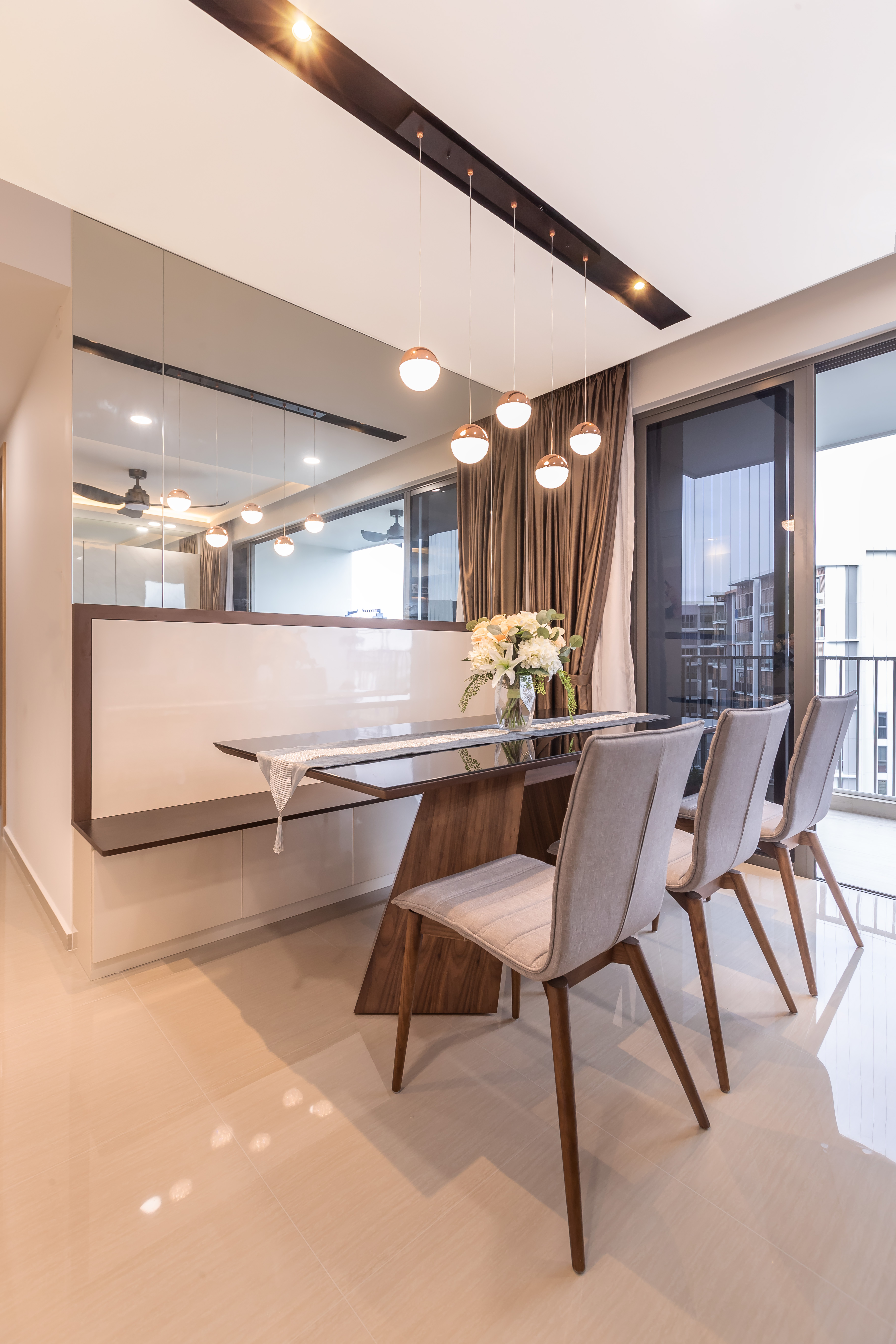 Modern Design - Dining Room - Condominium - Design by U-Home Interior Design Pte Ltd