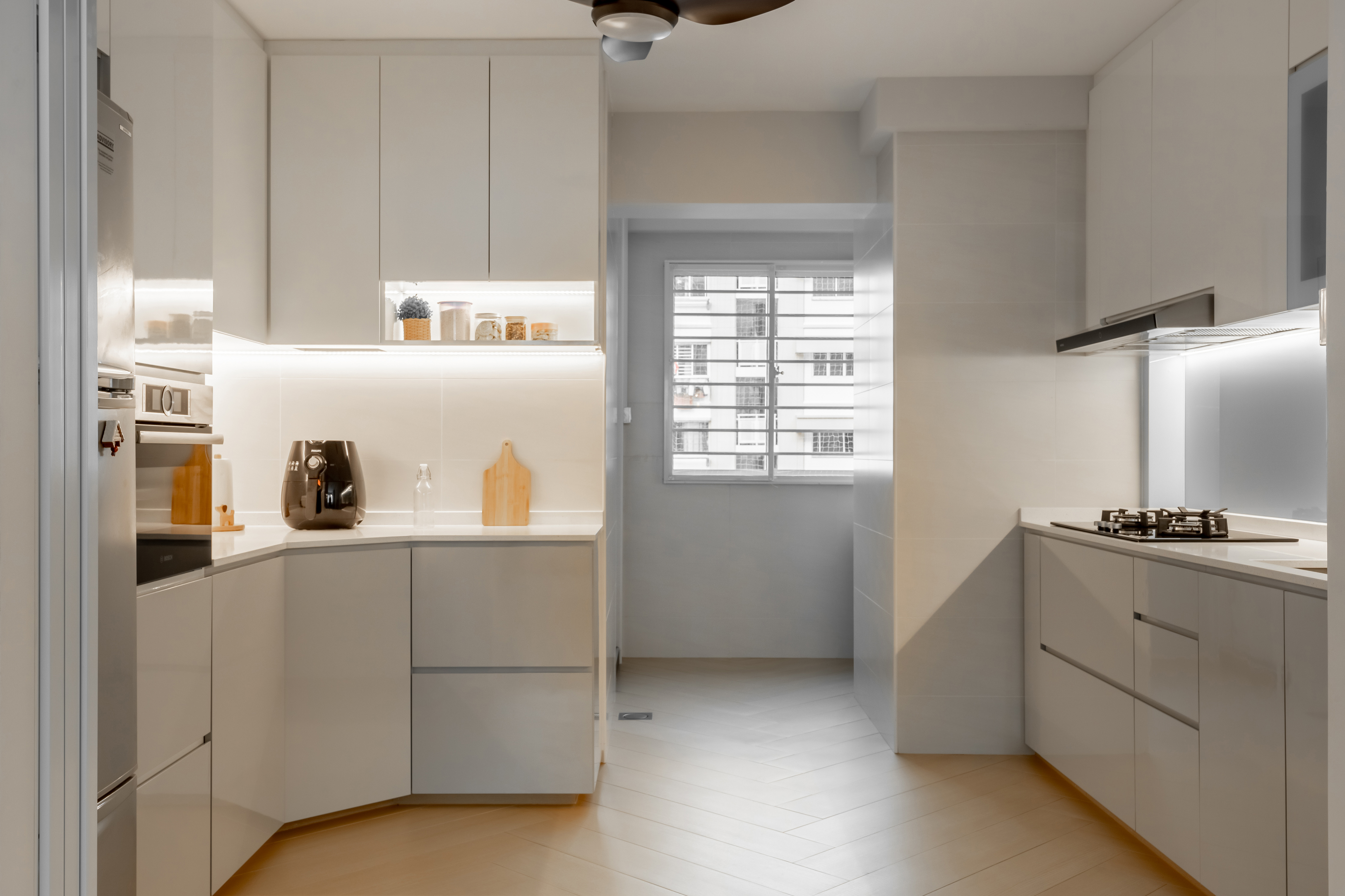 Minimalist Design - Kitchen - HDB 5 Room - Design by U-Home Interior Design Pte Ltd