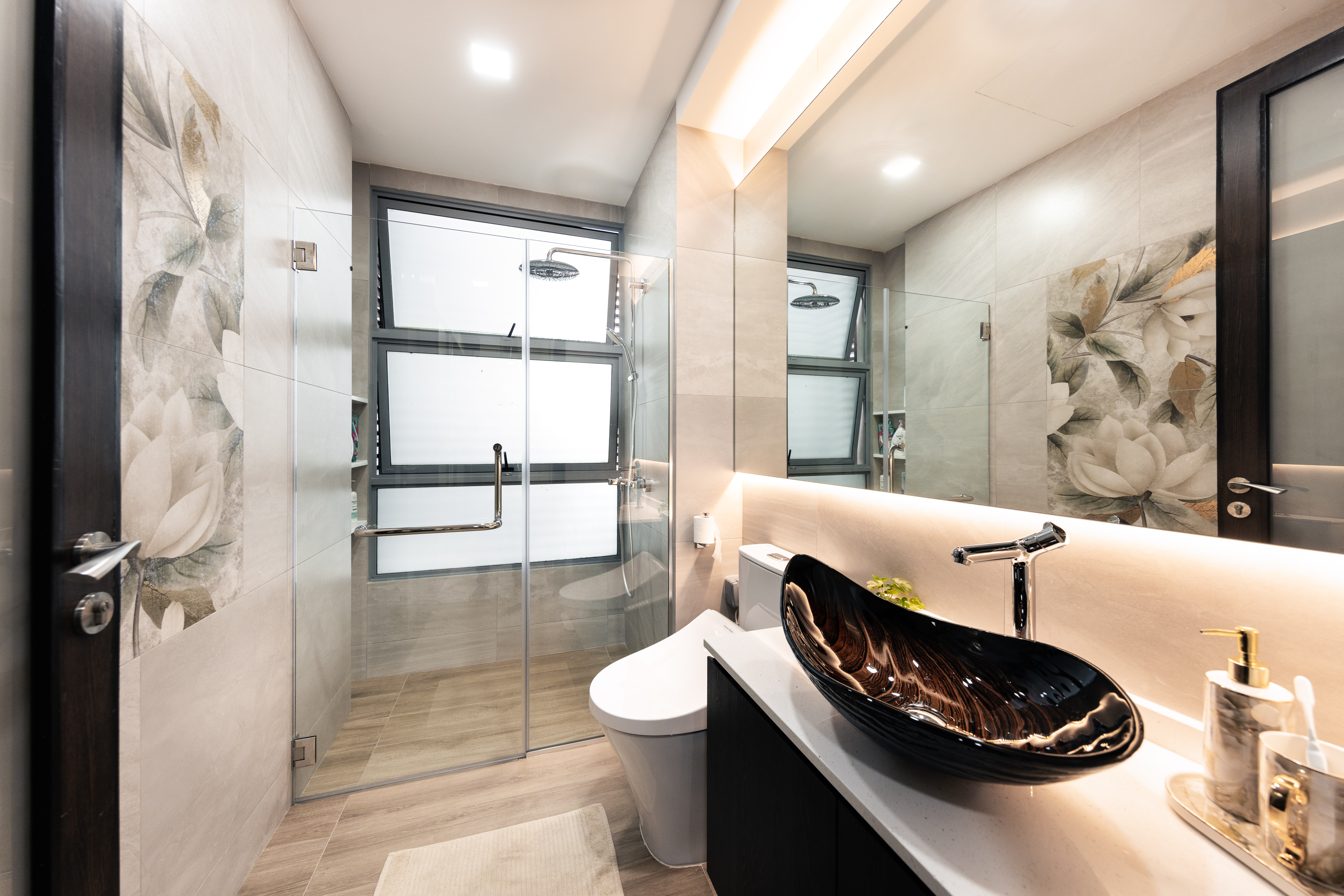 Contemporary Design - Bathroom - Landed House - Design by U-Home Interior Design Pte Ltd