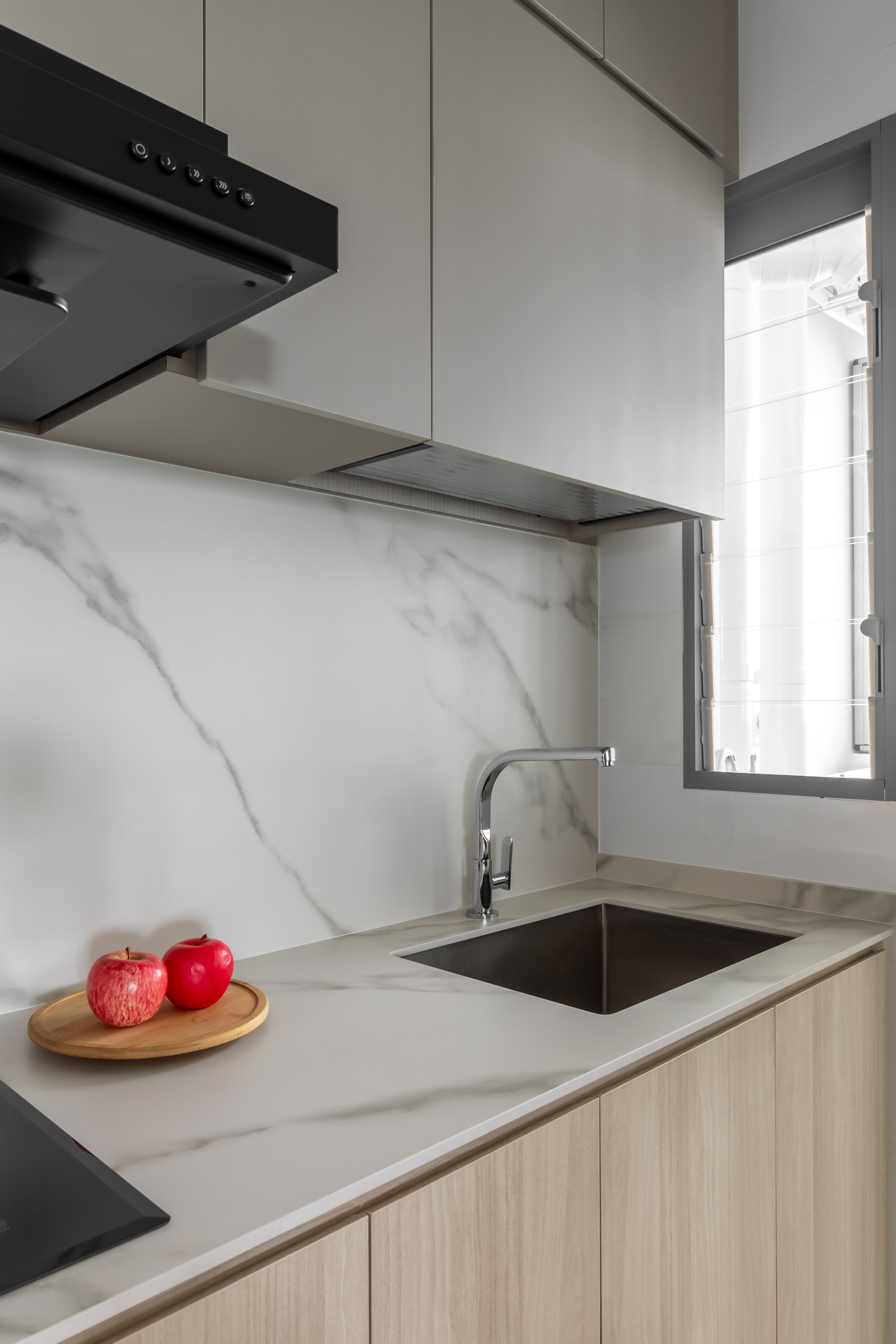 Contemporary, Minimalist, Modern Design - Kitchen - HDB 4 Room - Design by U-Home Interior Design Pte Ltd