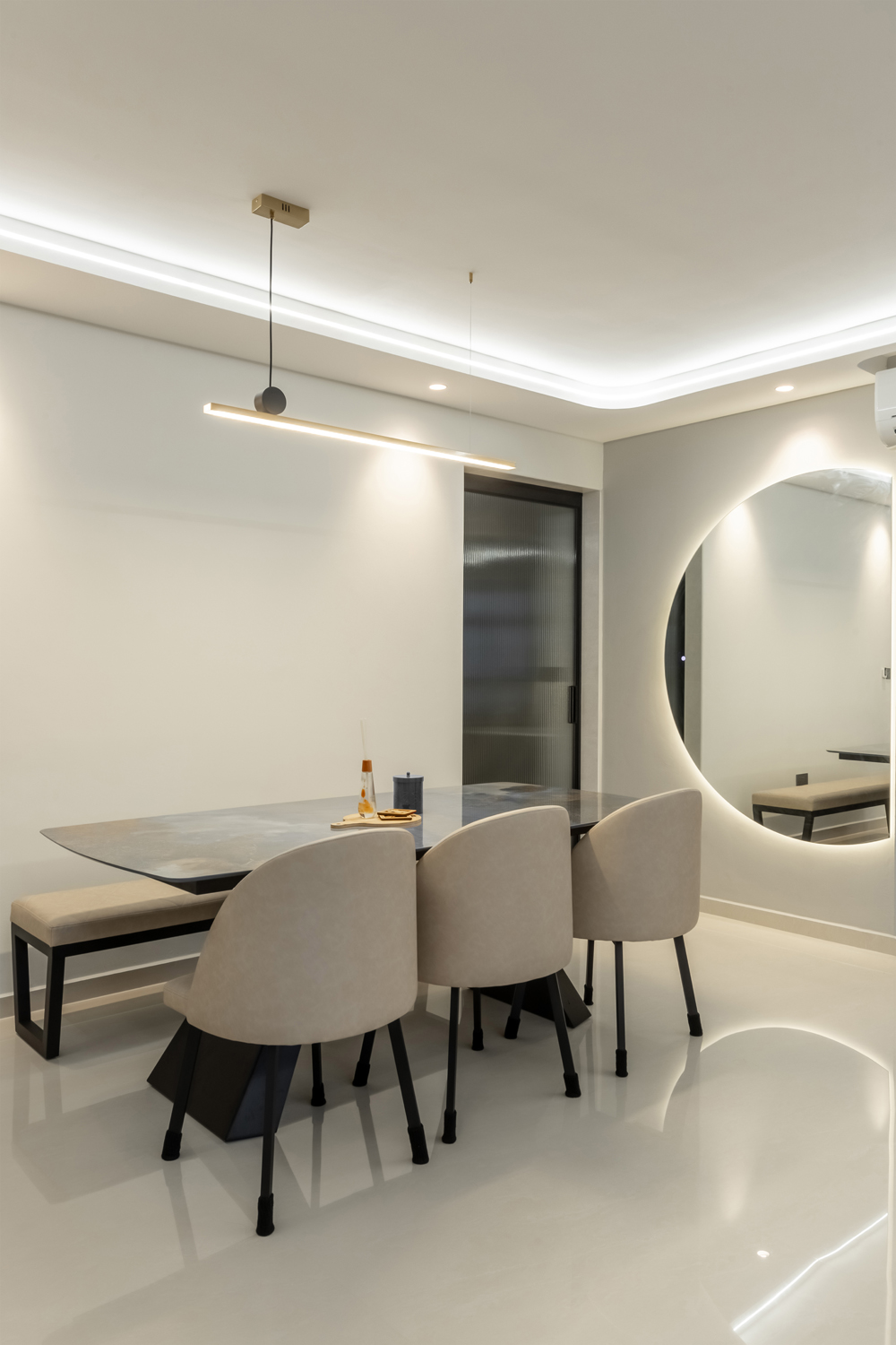 Contemporary, Modern Design - Dining Room - HDB 5 Room - Design by U-Home Interior Design Pte Ltd