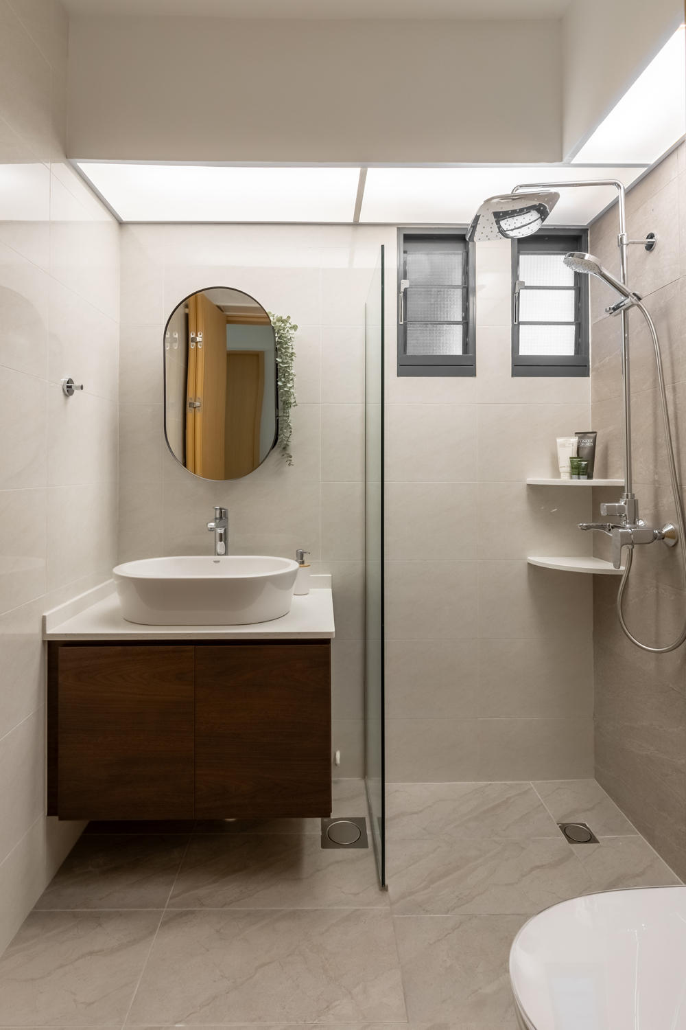 Contemporary, Modern Design - Bathroom - HDB 5 Room - Design by U-Home Interior Design Pte Ltd