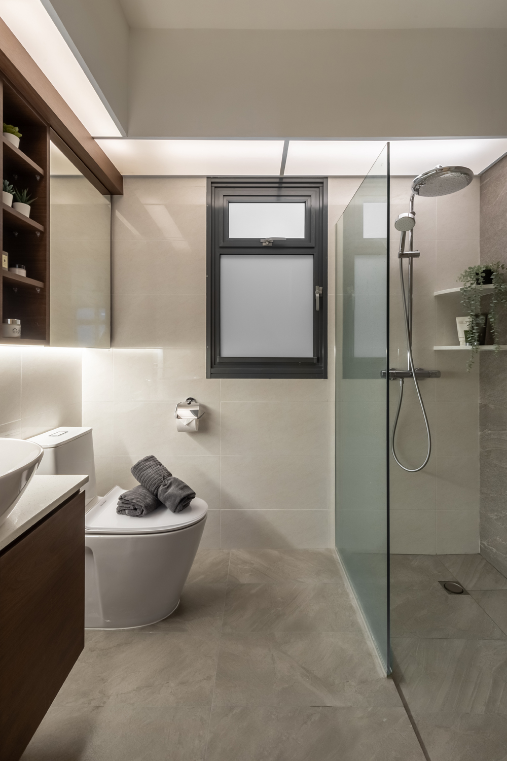 Contemporary, Modern Design - Bathroom - HDB 5 Room - Design by U-Home Interior Design Pte Ltd