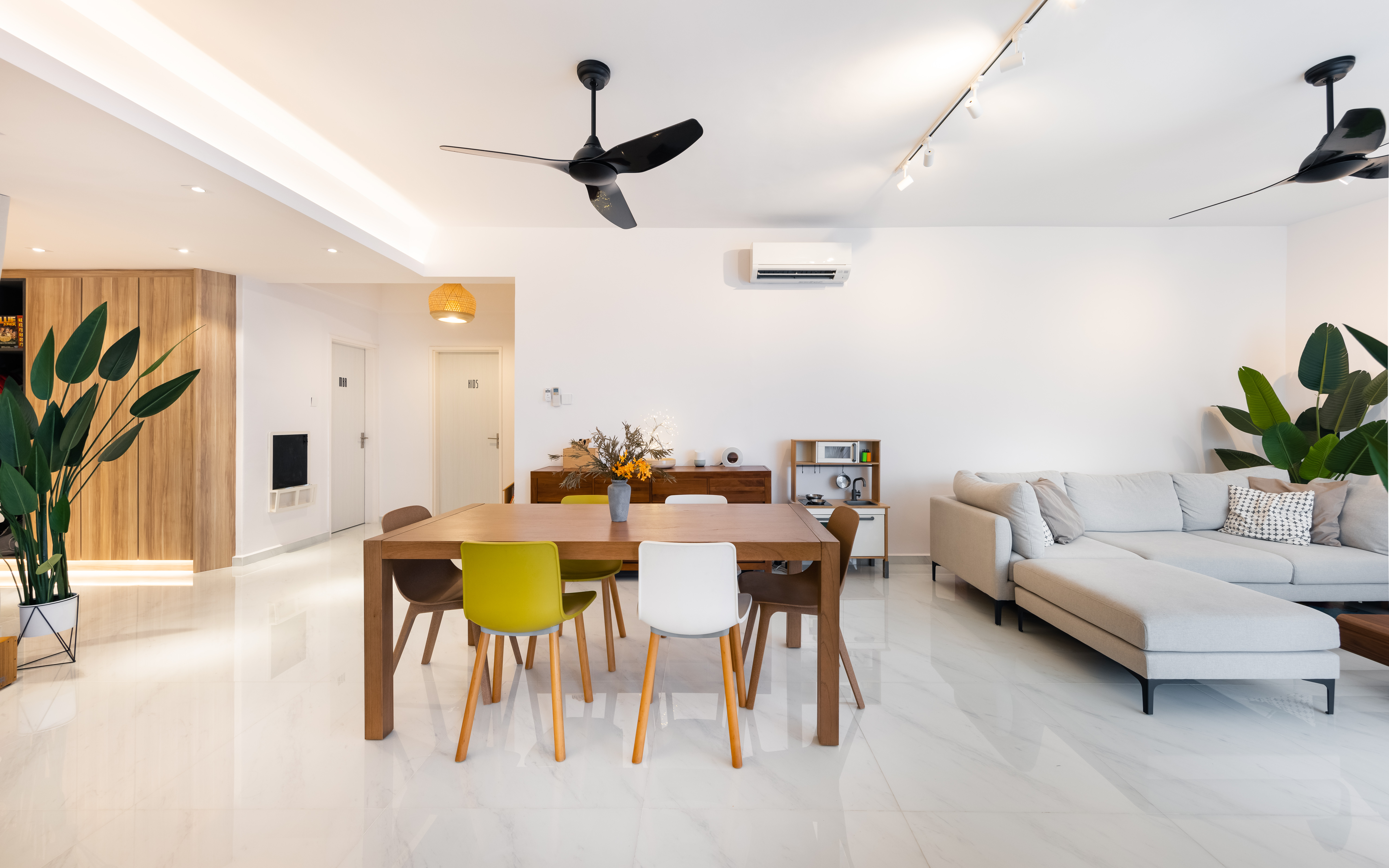 Minimalist, Scandinavian Design - Dining Room - Condominium - Design by U-Home Interior Design Pte Ltd