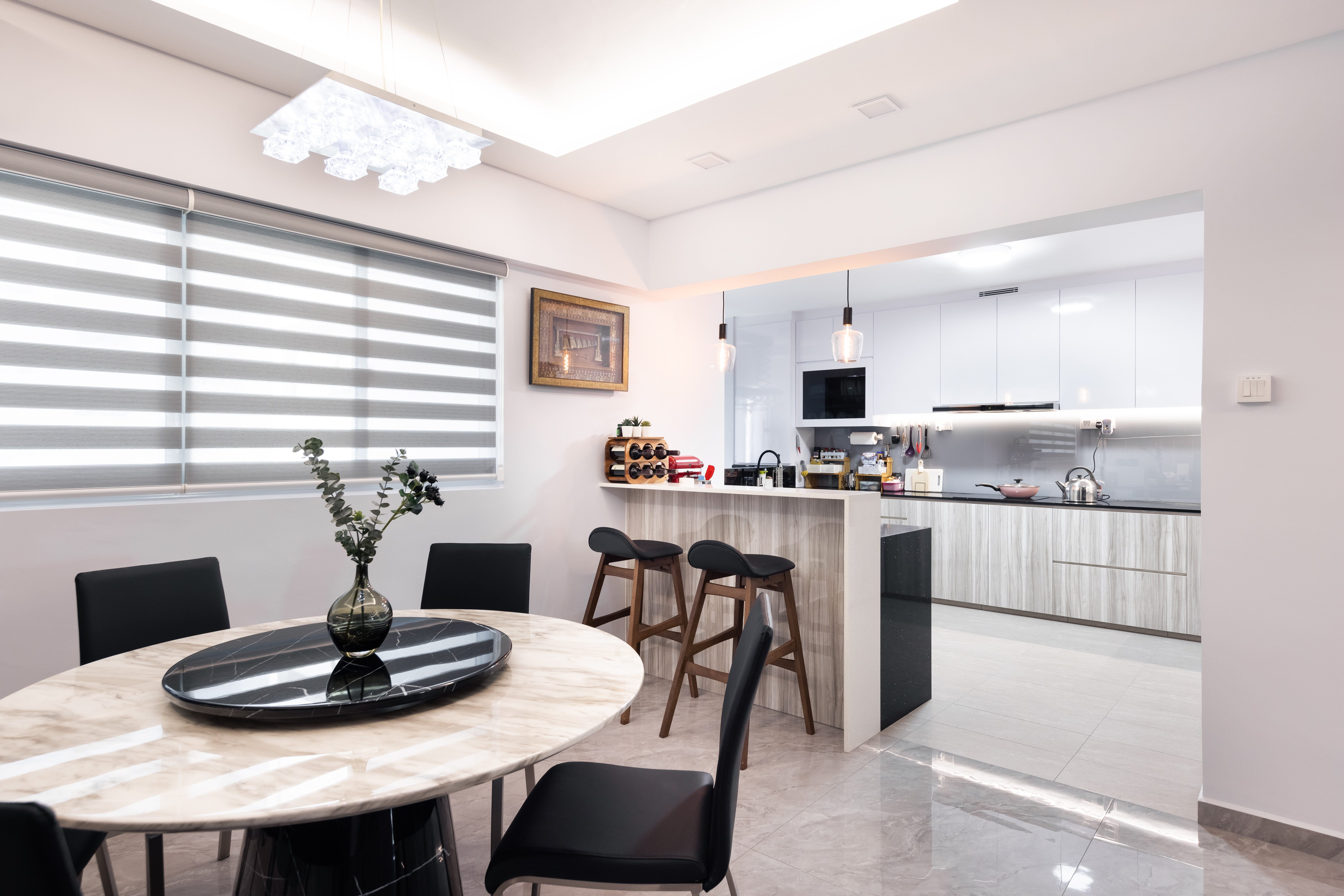 Contemporary, Modern Design - Kitchen - HDB 5 Room - Design by U-Home Interior Design Pte Ltd