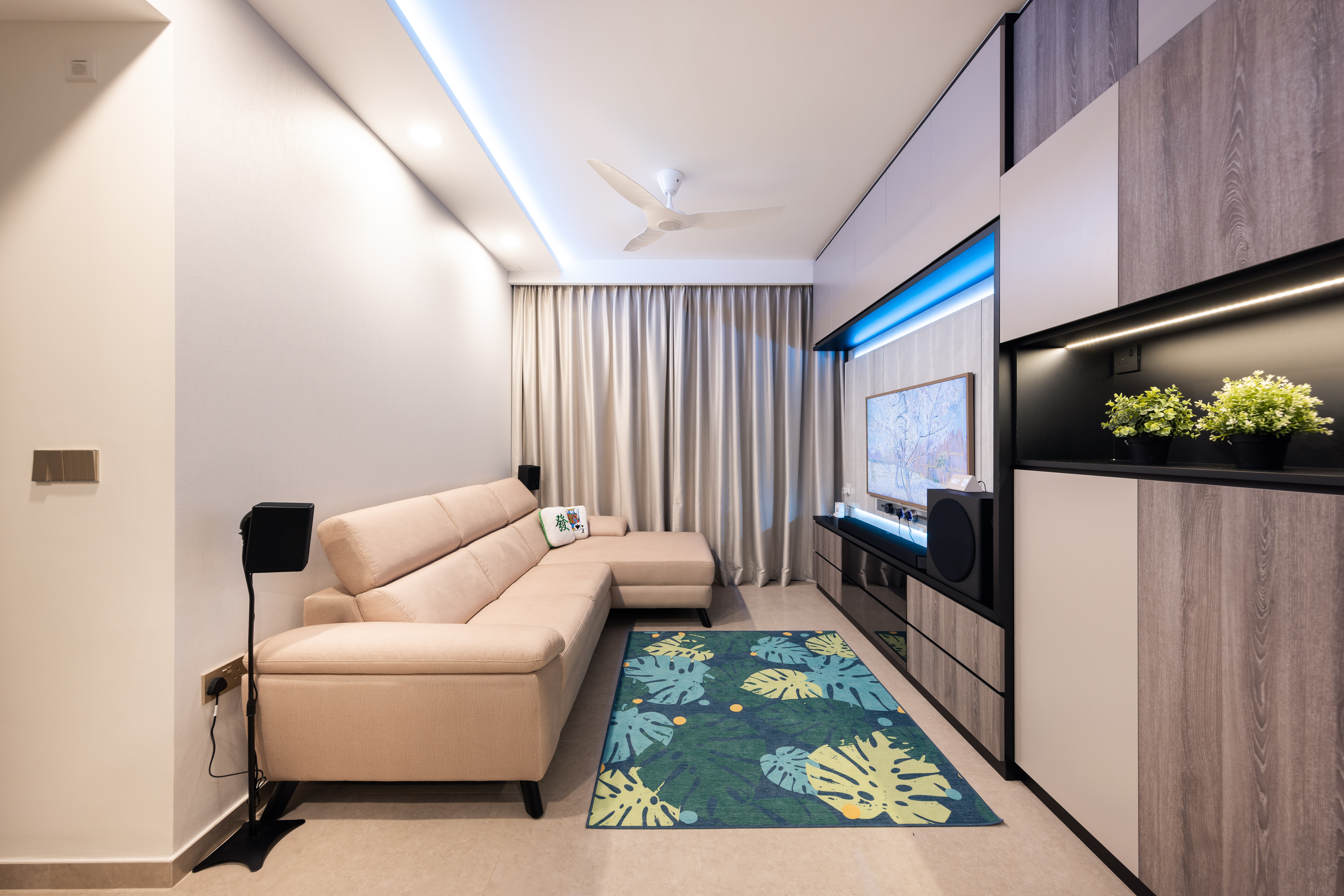 Modern Design - Living Room - Condominium - Design by U-Home Interior Design Pte Ltd