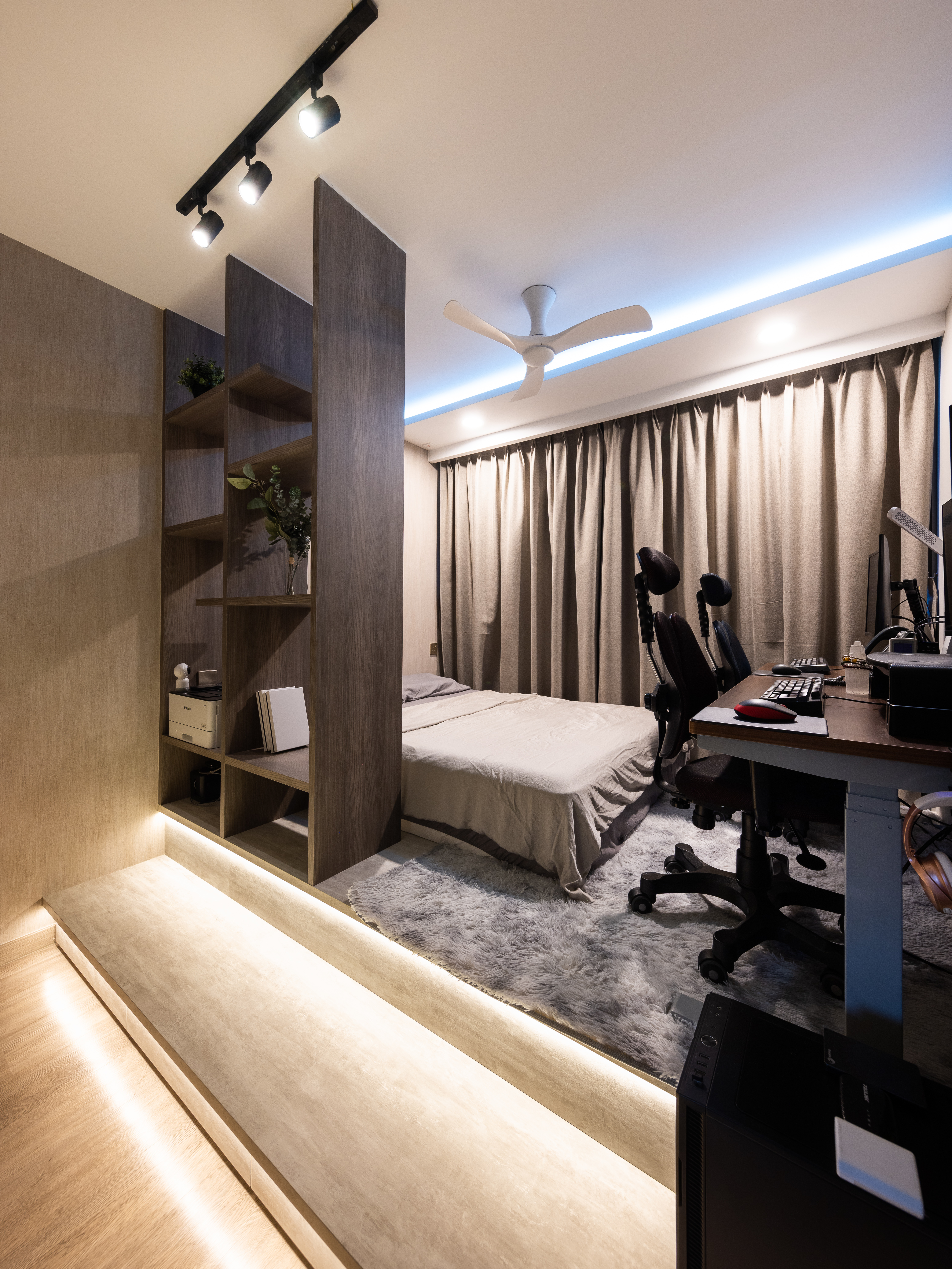 Modern Design - Bedroom - Condominium - Design by U-Home Interior Design Pte Ltd