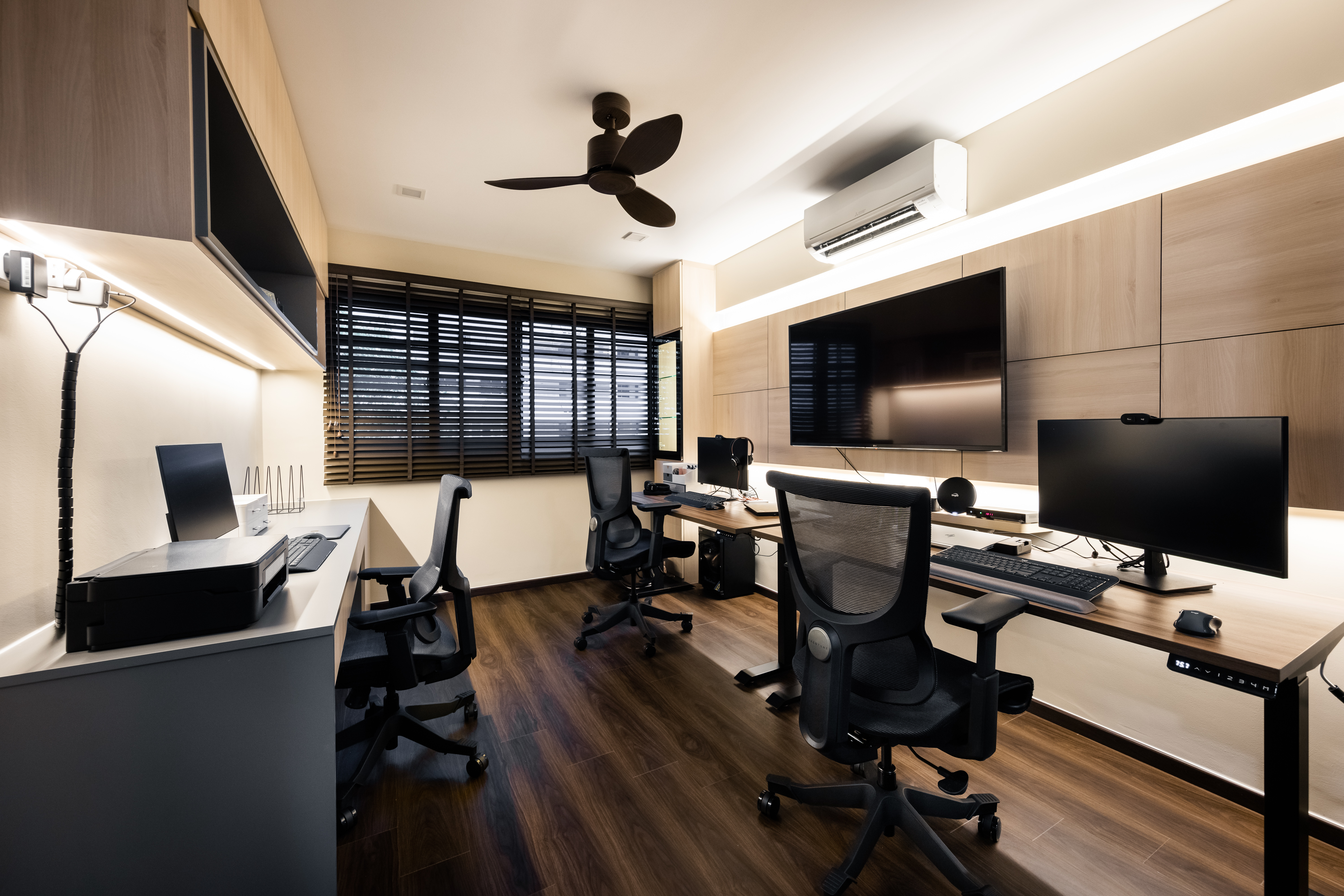 Contemporary, Modern Design - Study Room - HDB Executive Apartment - Design by U-Home Interior Design Pte Ltd