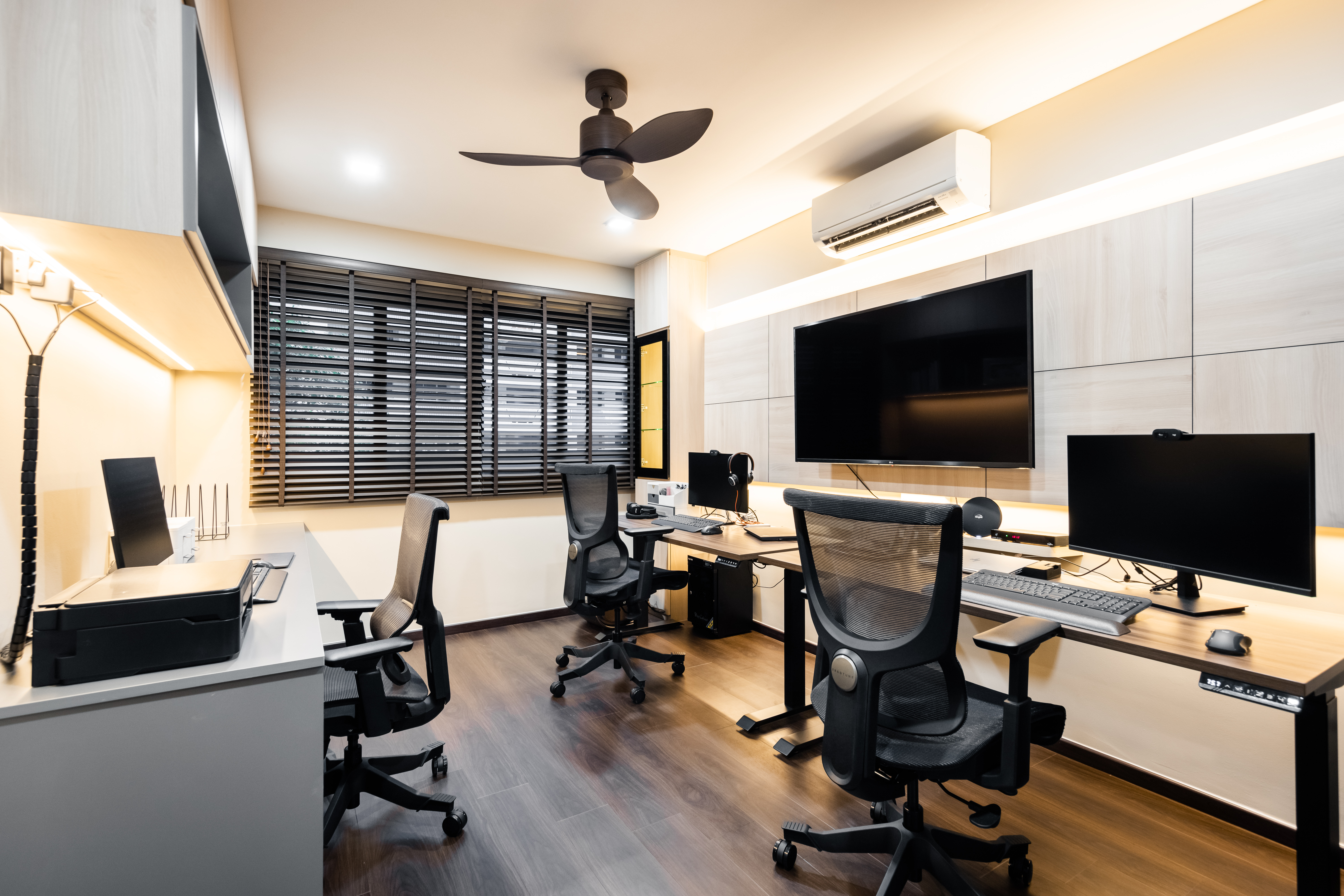 Contemporary, Modern Design - Study Room - HDB Executive Apartment - Design by U-Home Interior Design Pte Ltd