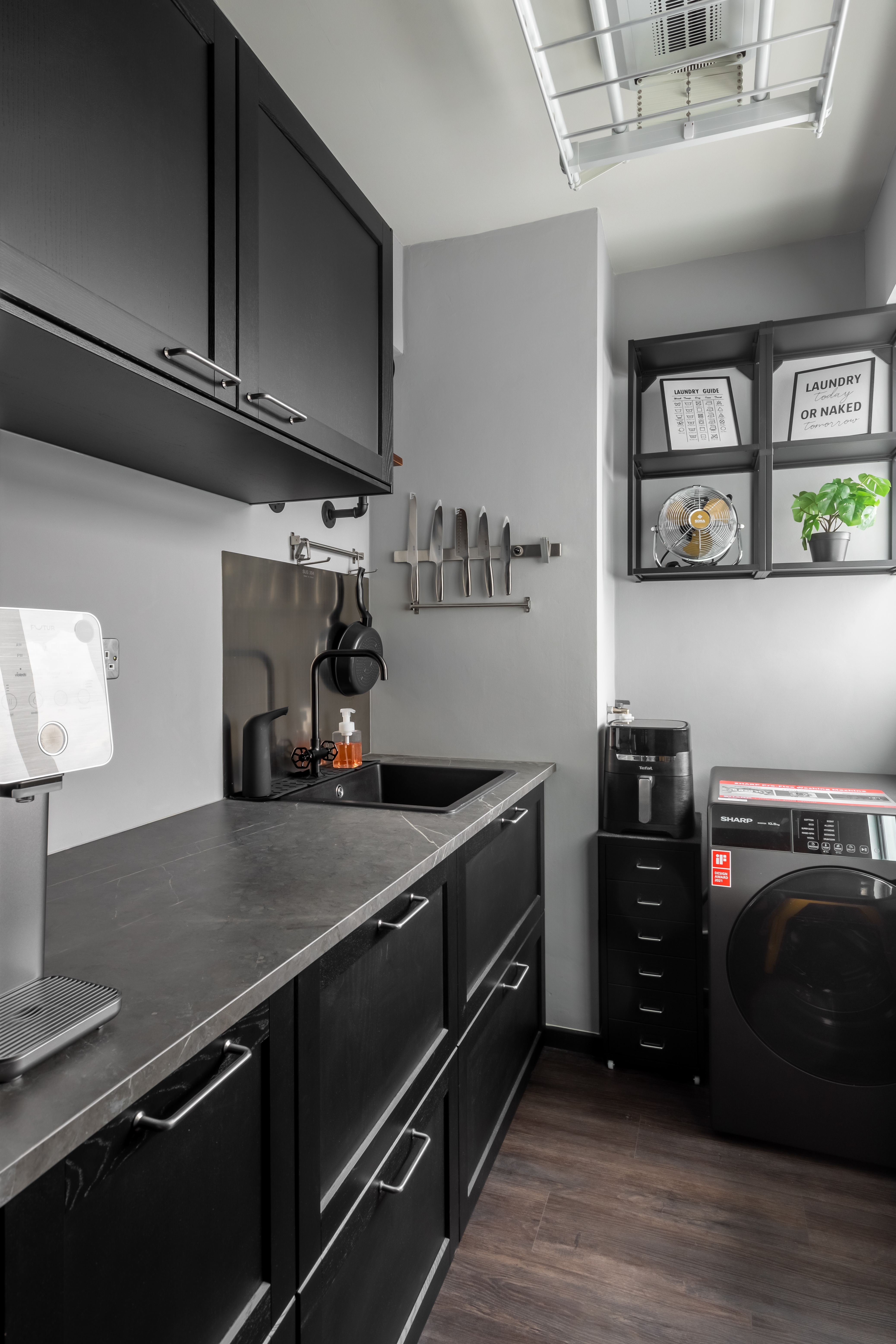 Industrial Design - Kitchen - HDB Studio Apartment - Design by U-Home Interior Design Pte Ltd