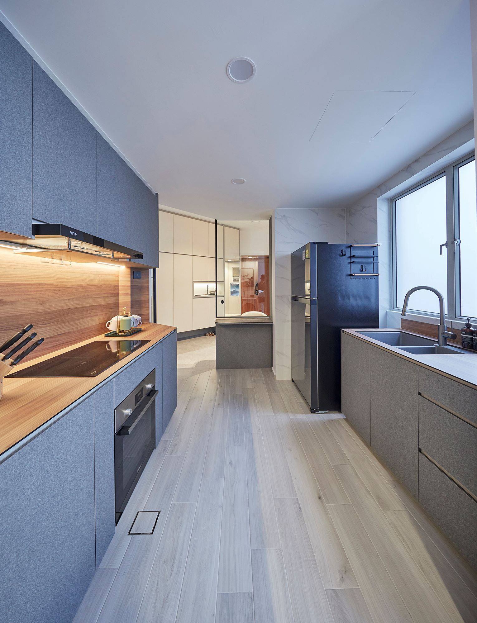 Modern Design - Kitchen - Condominium - Design by Ultra Space Design