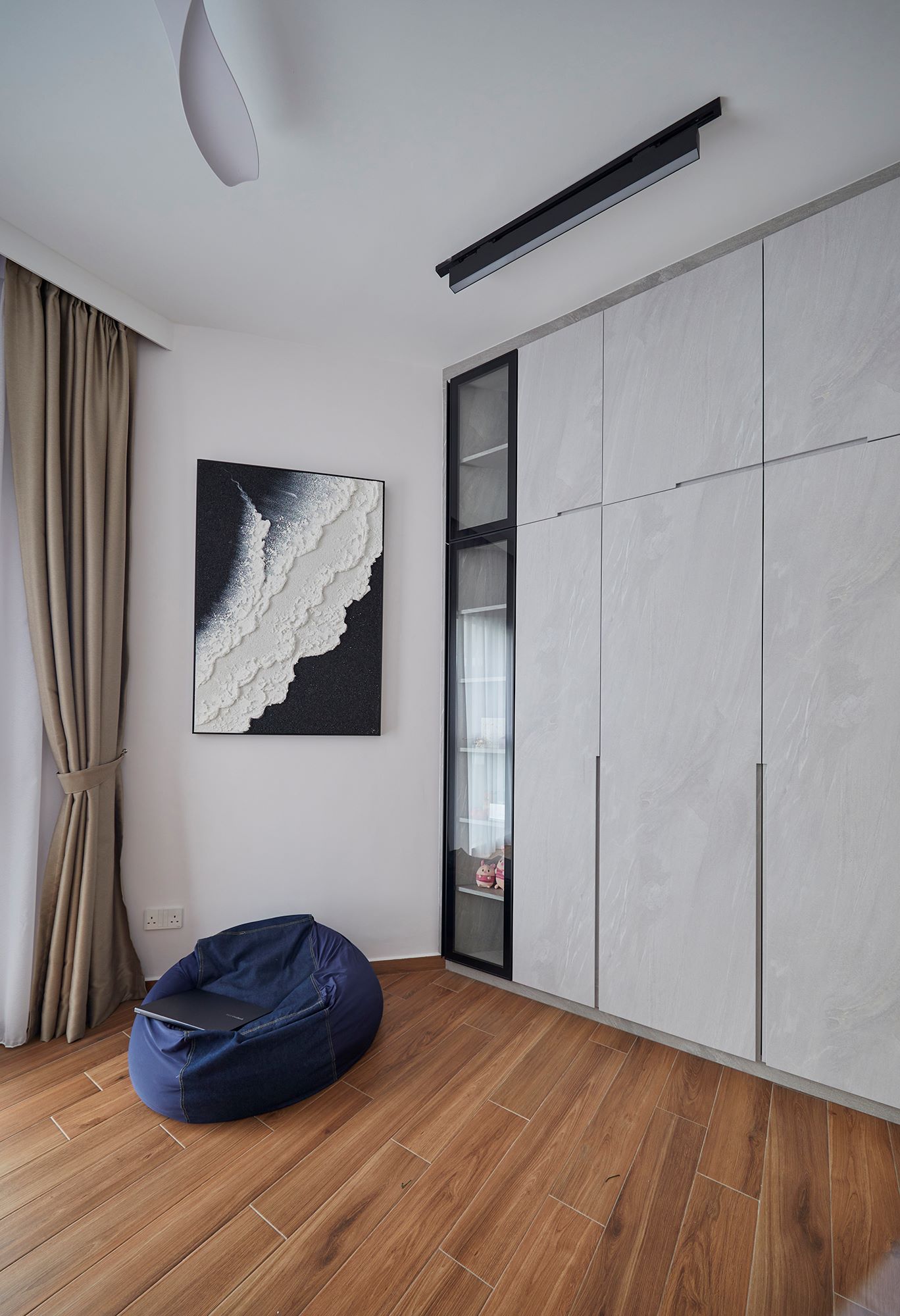 Modern Design - Study Room - Condominium - Design by Ultra Space Design