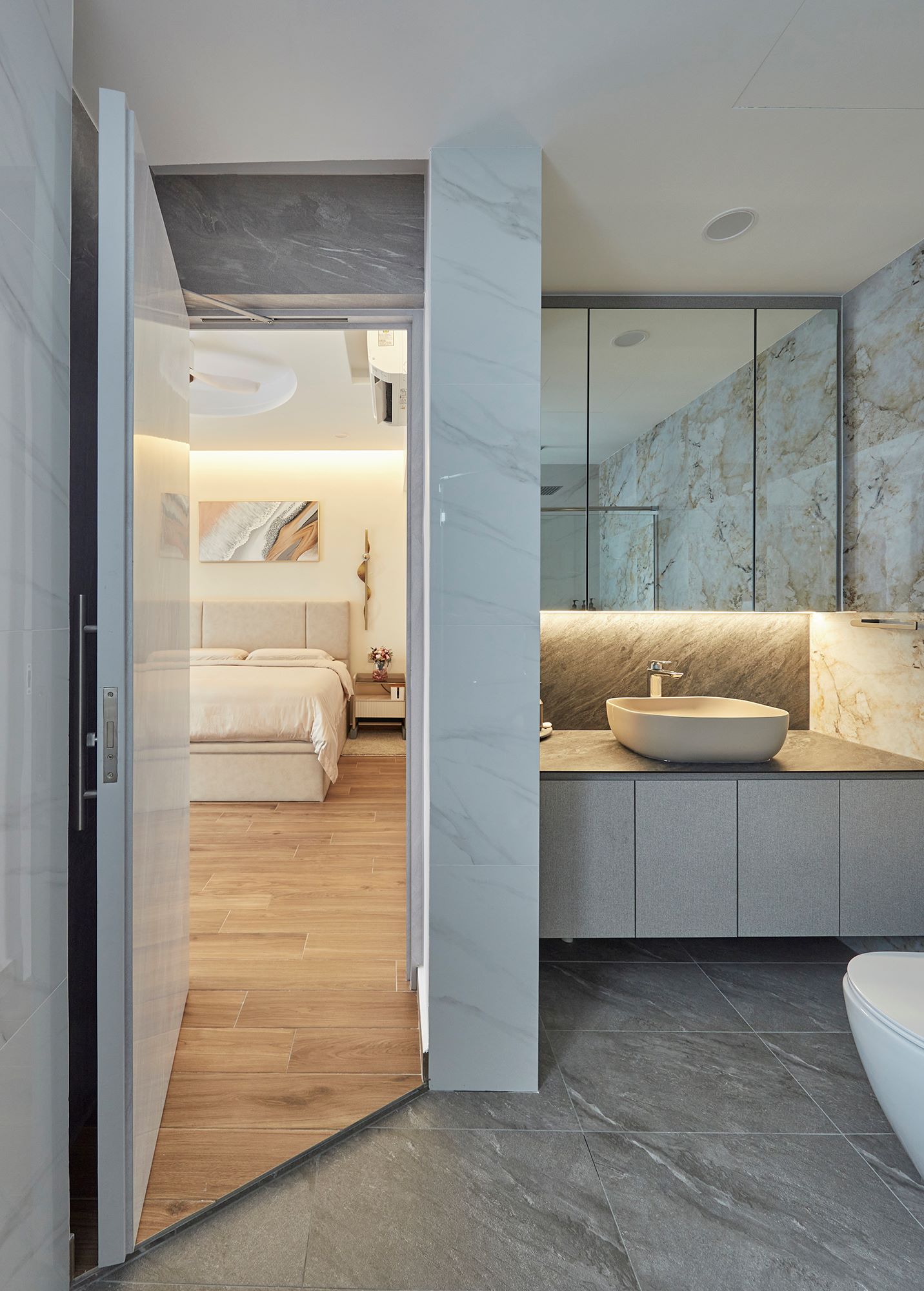 Modern Design - Bathroom - Condominium - Design by Ultra Space Design