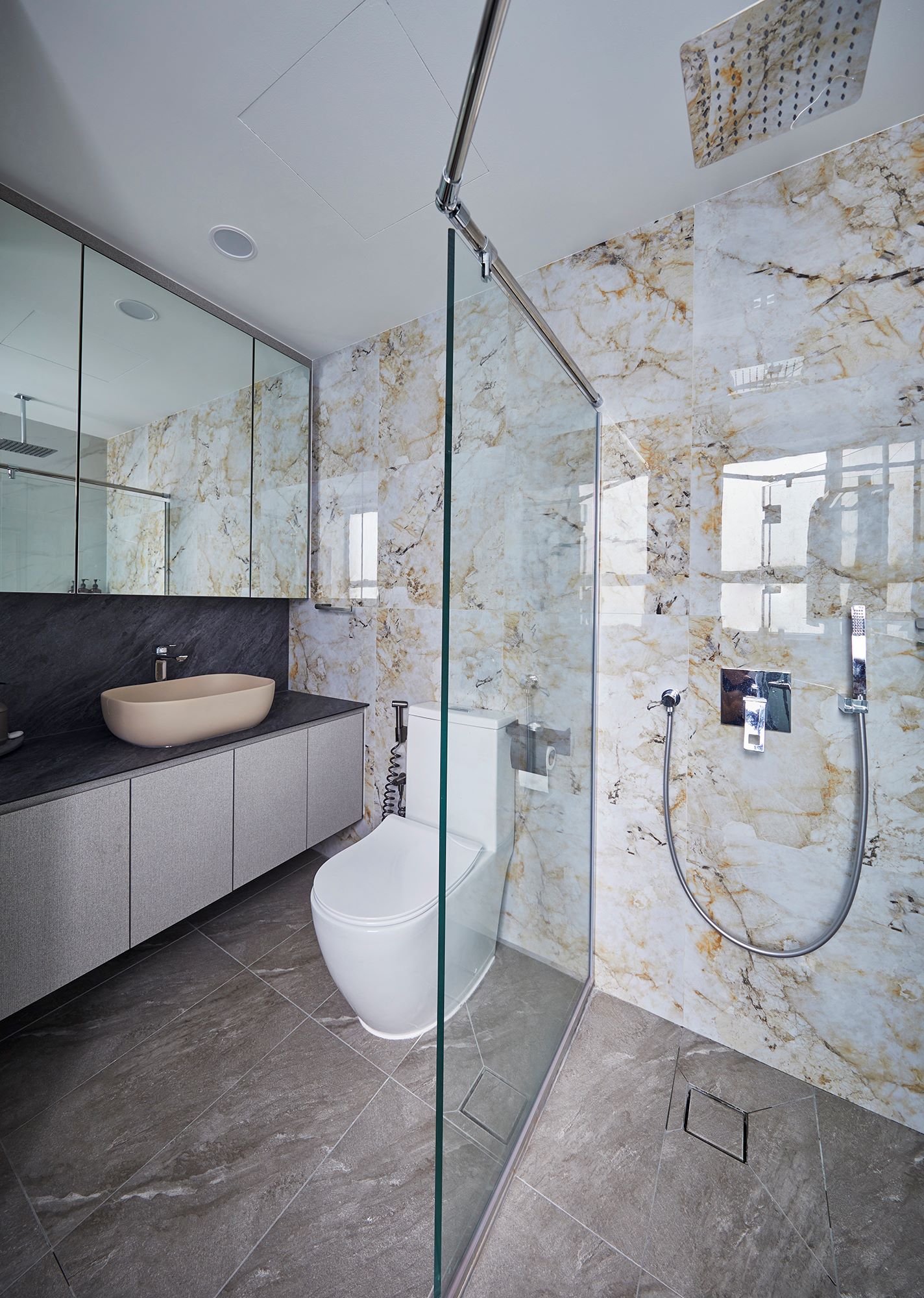 Modern Design - Bathroom - Condominium - Design by Ultra Space Design