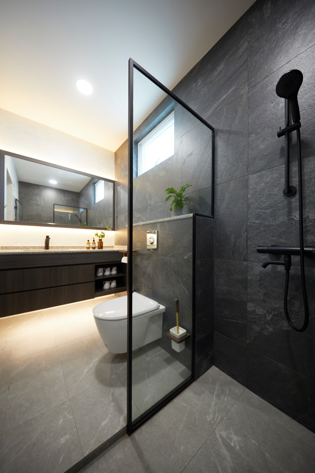 Minimalist Design - Bathroom - Landed House - Design by Ultra Space Design
