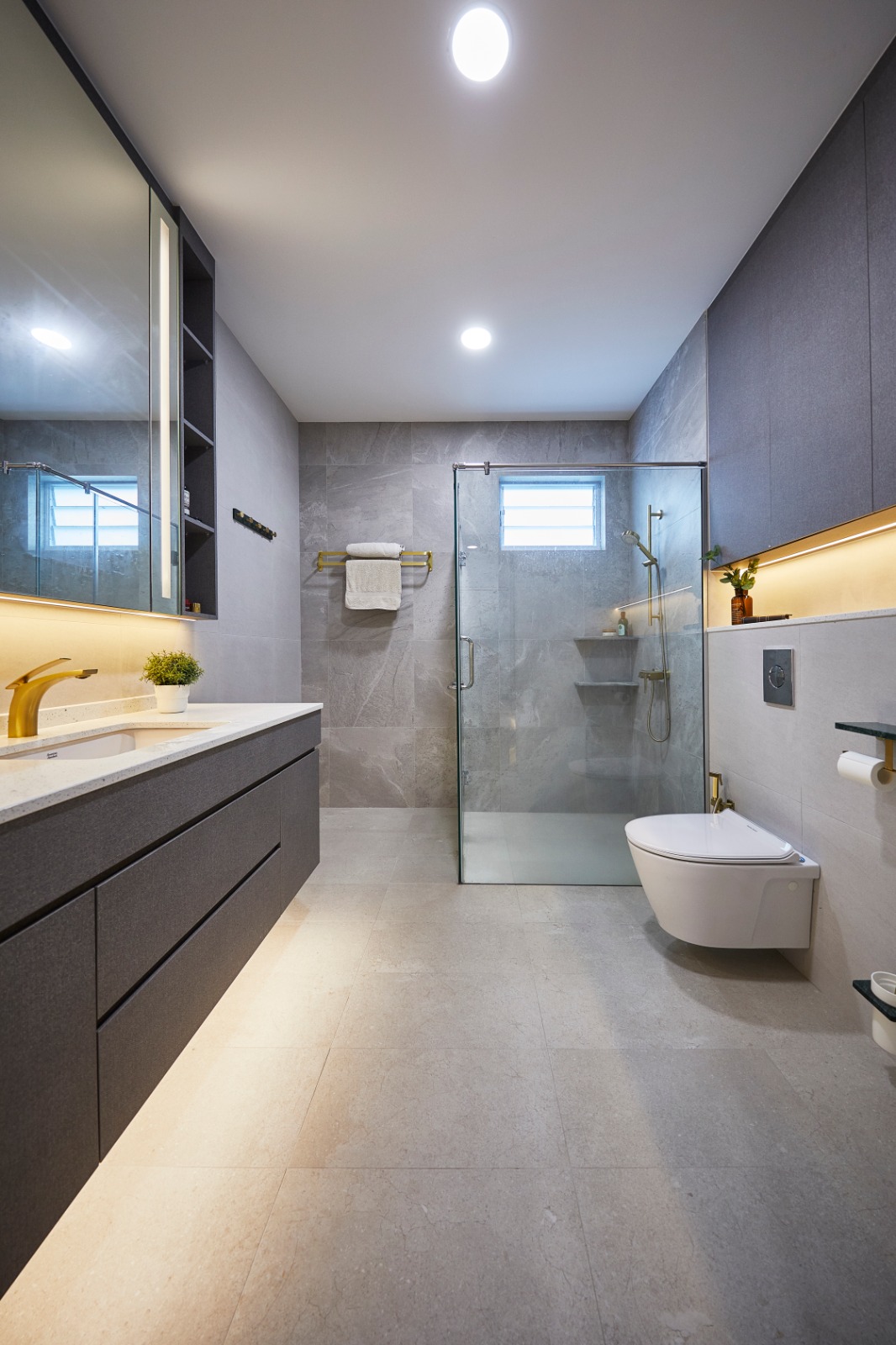 Minimalist Design - Bathroom - Landed House - Design by Ultra Space Design