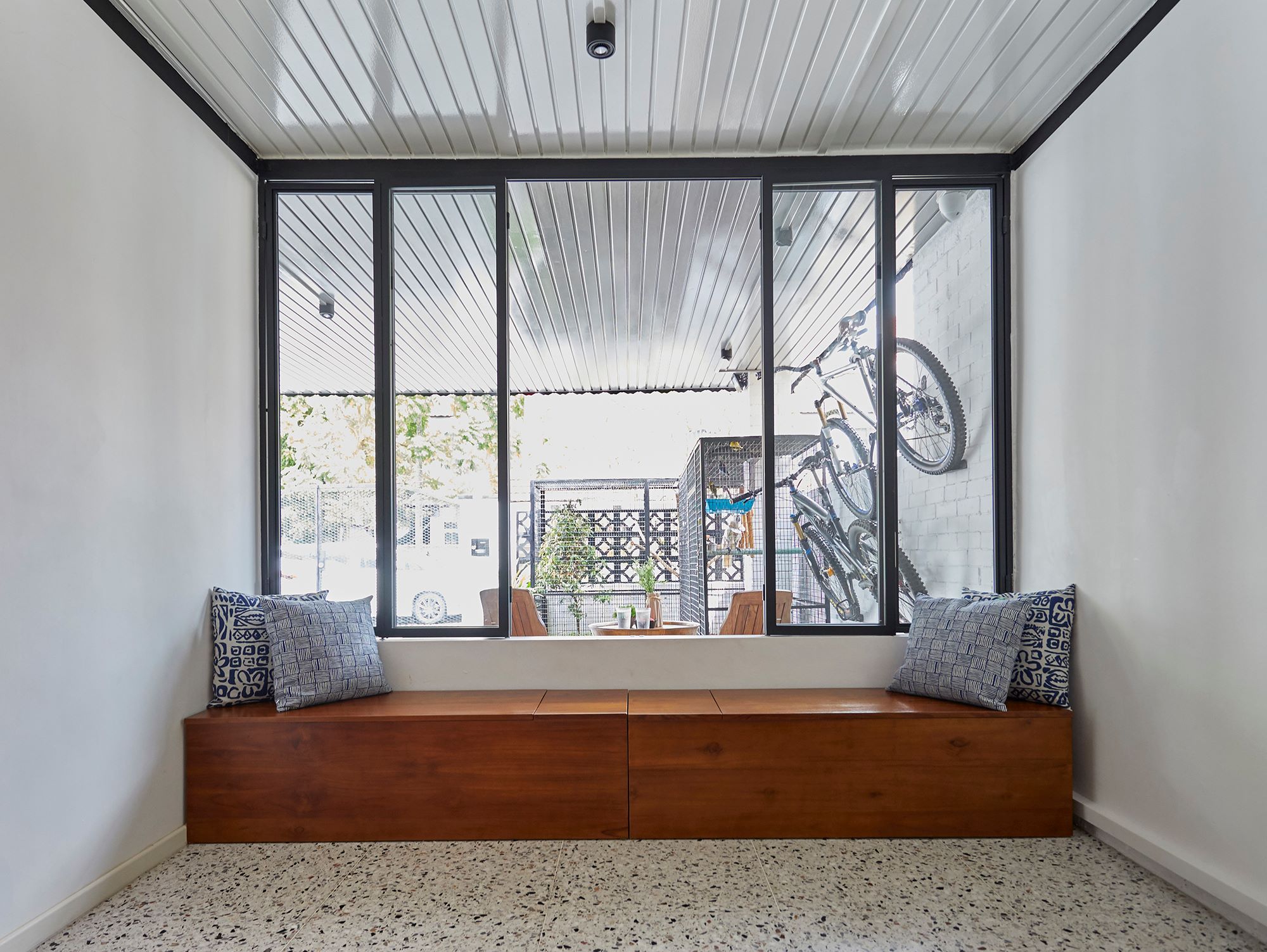 Oriental Design - Living Room - Landed House - Design by Ultra Space Design