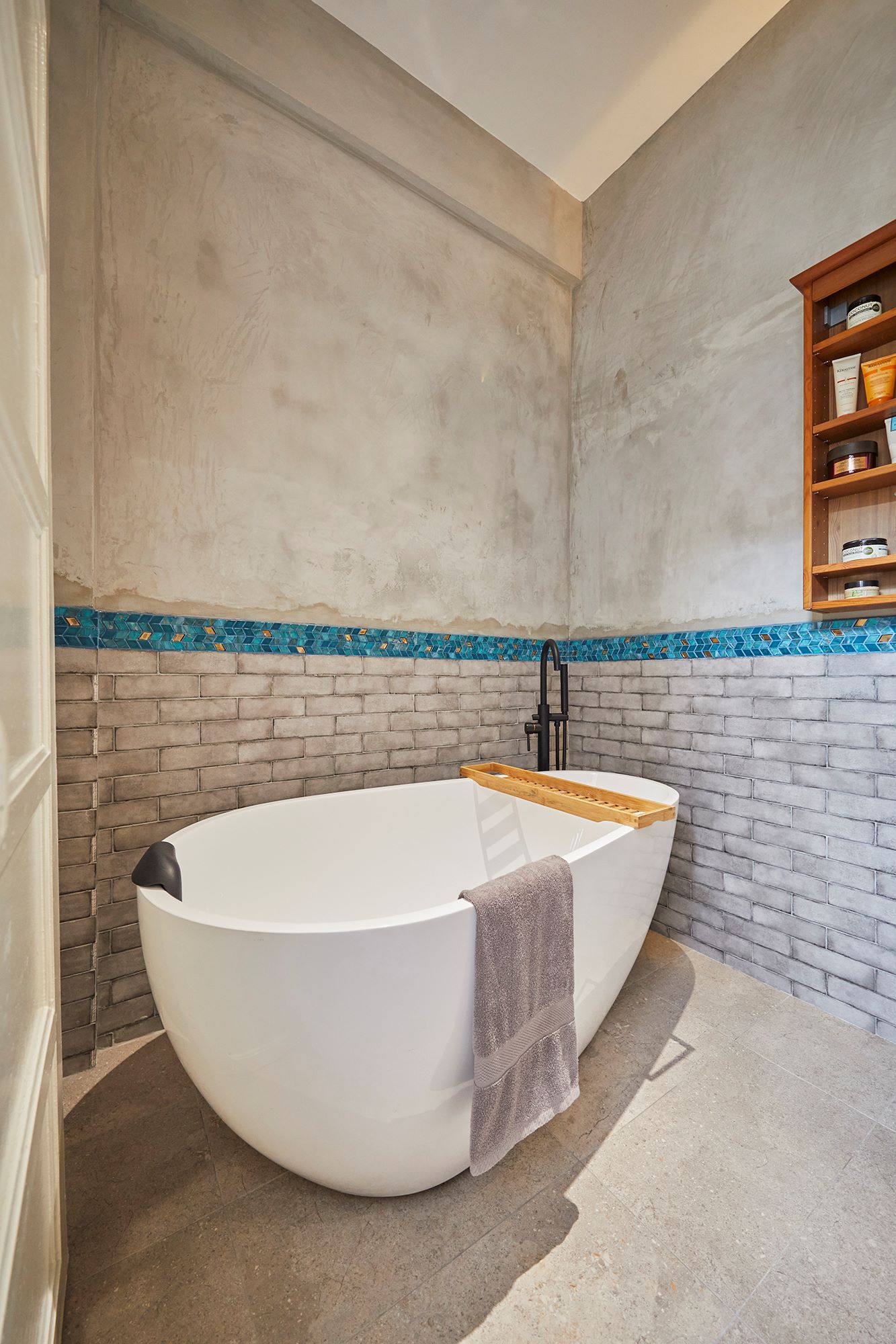 Oriental Design - Bathroom - Landed House - Design by Ultra Space Design