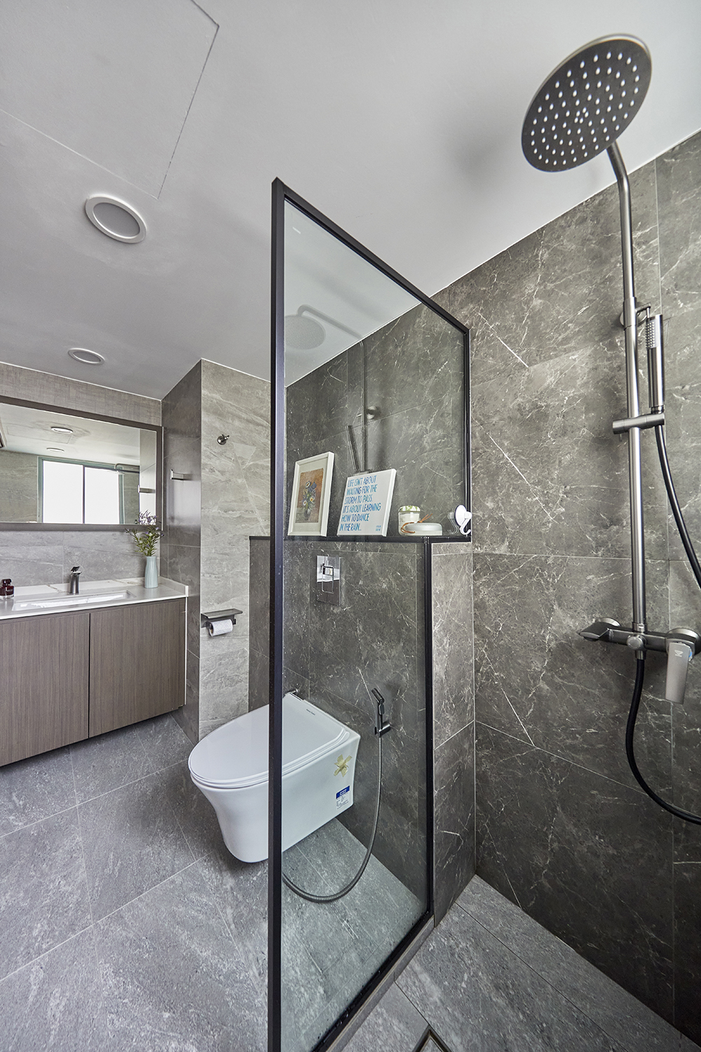 Contemporary Design - Bathroom - Condominium - Design by Ultra Space Design