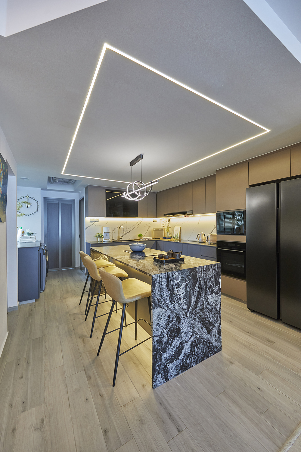 Contemporary Design - Kitchen - Condominium - Design by Ultra Space Design