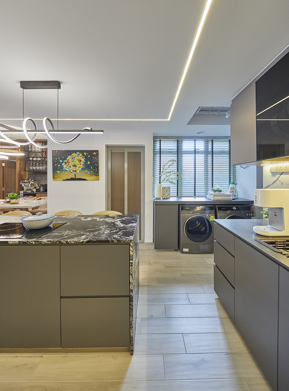 Contemporary Design - Kitchen - Condominium - Design by Ultra Space Design