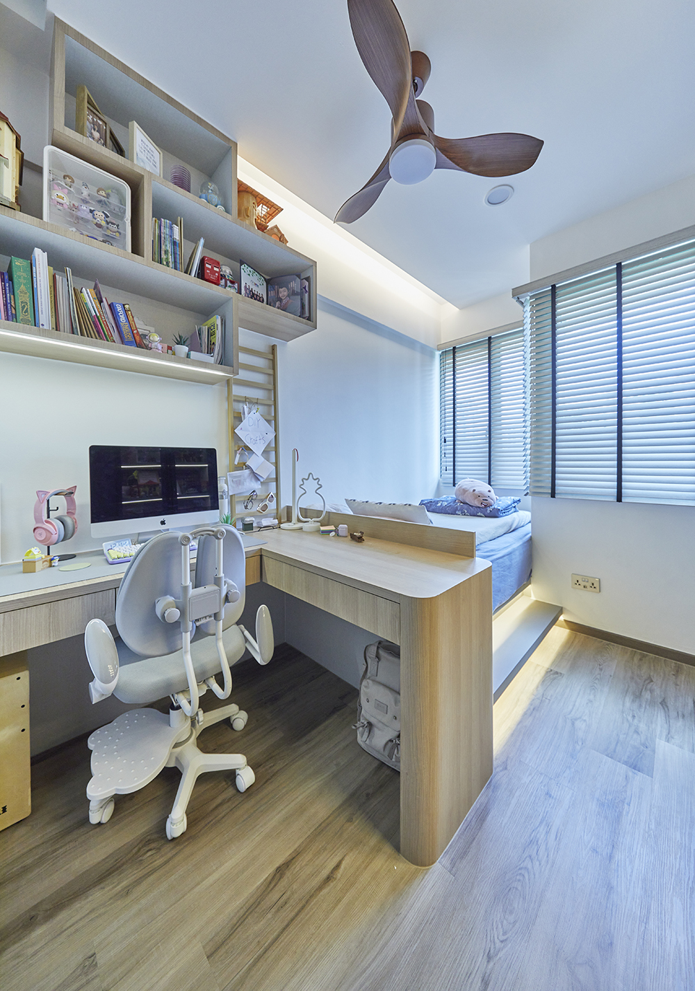 Contemporary Design - Bedroom - Condominium - Design by Ultra Space Design