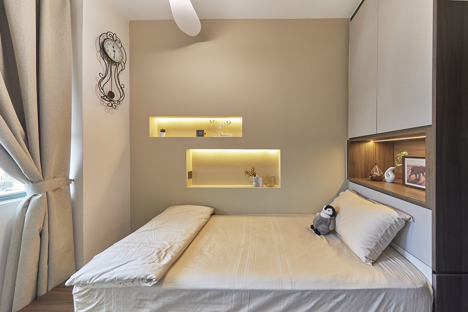 Modern Design - Bedroom - Condominium - Design by Ultra Space Design
