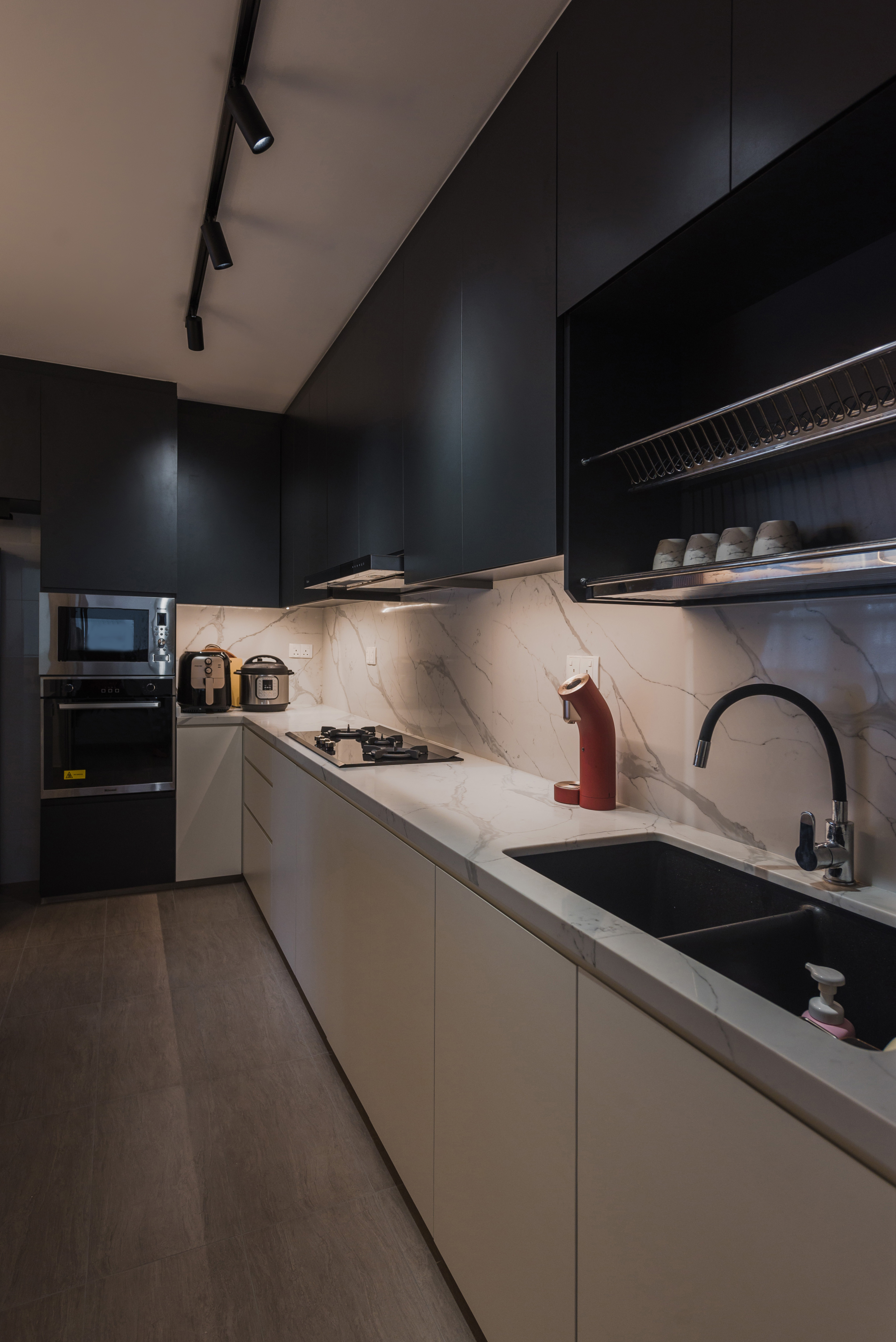 Contemporary, Modern Design - Kitchen - HDB 5 Room - Design by DAP Atelier