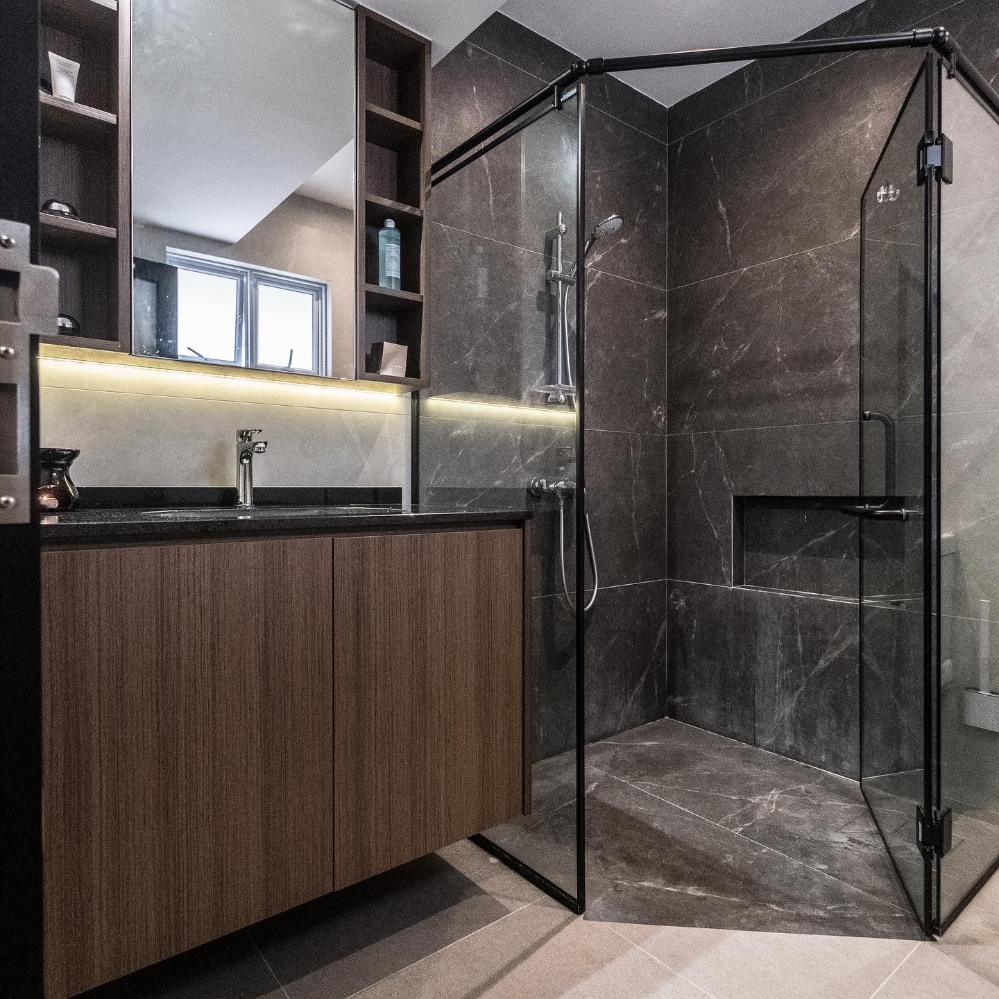 Contemporary, Modern, Others Design - Bathroom - HDB Executive Apartment - Design by United Team Lifestyle