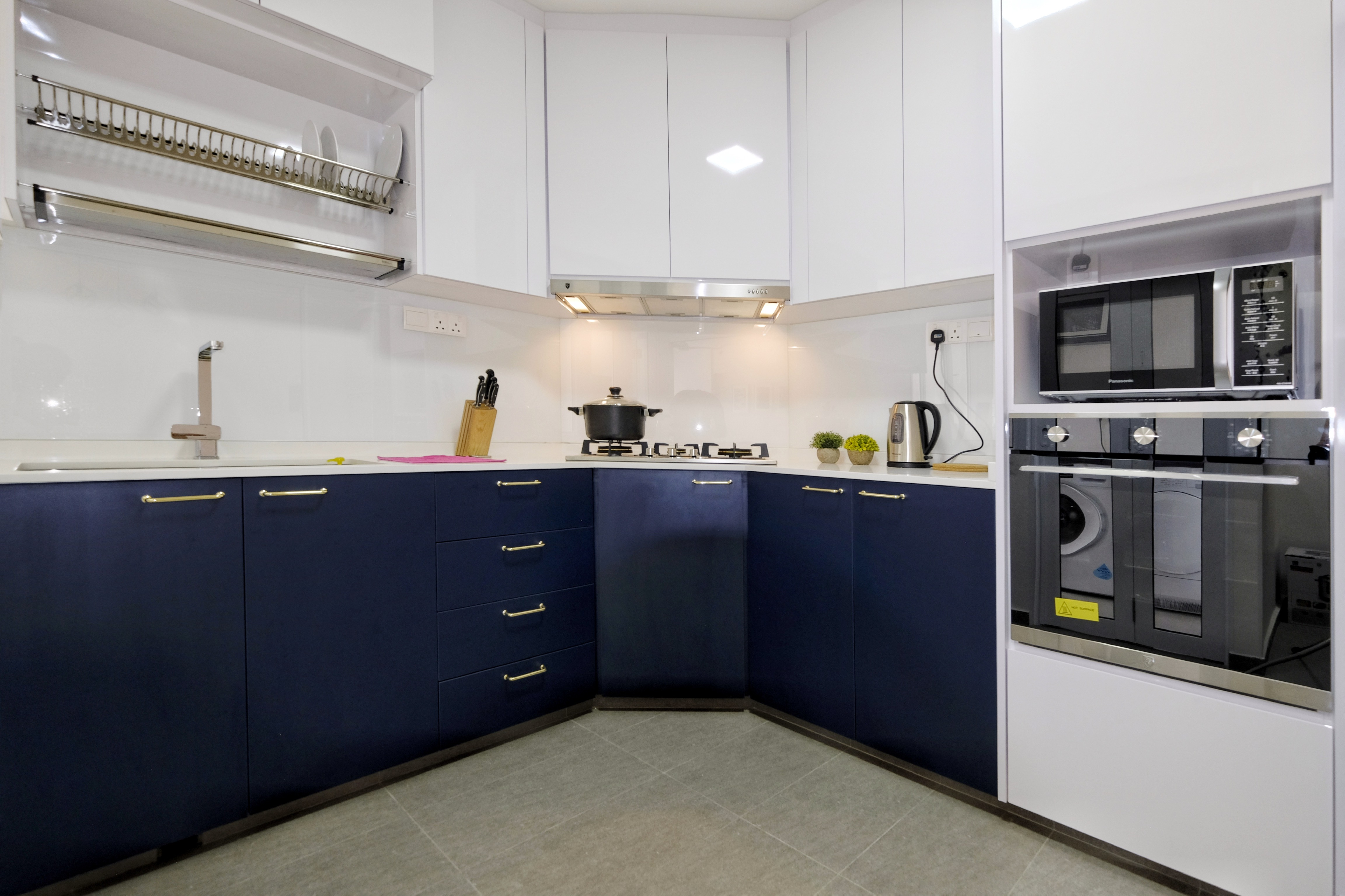 Contemporary, Mediterranean, Minimalist Design - Kitchen - HDB 4 Room - Design by United Team Lifestyle