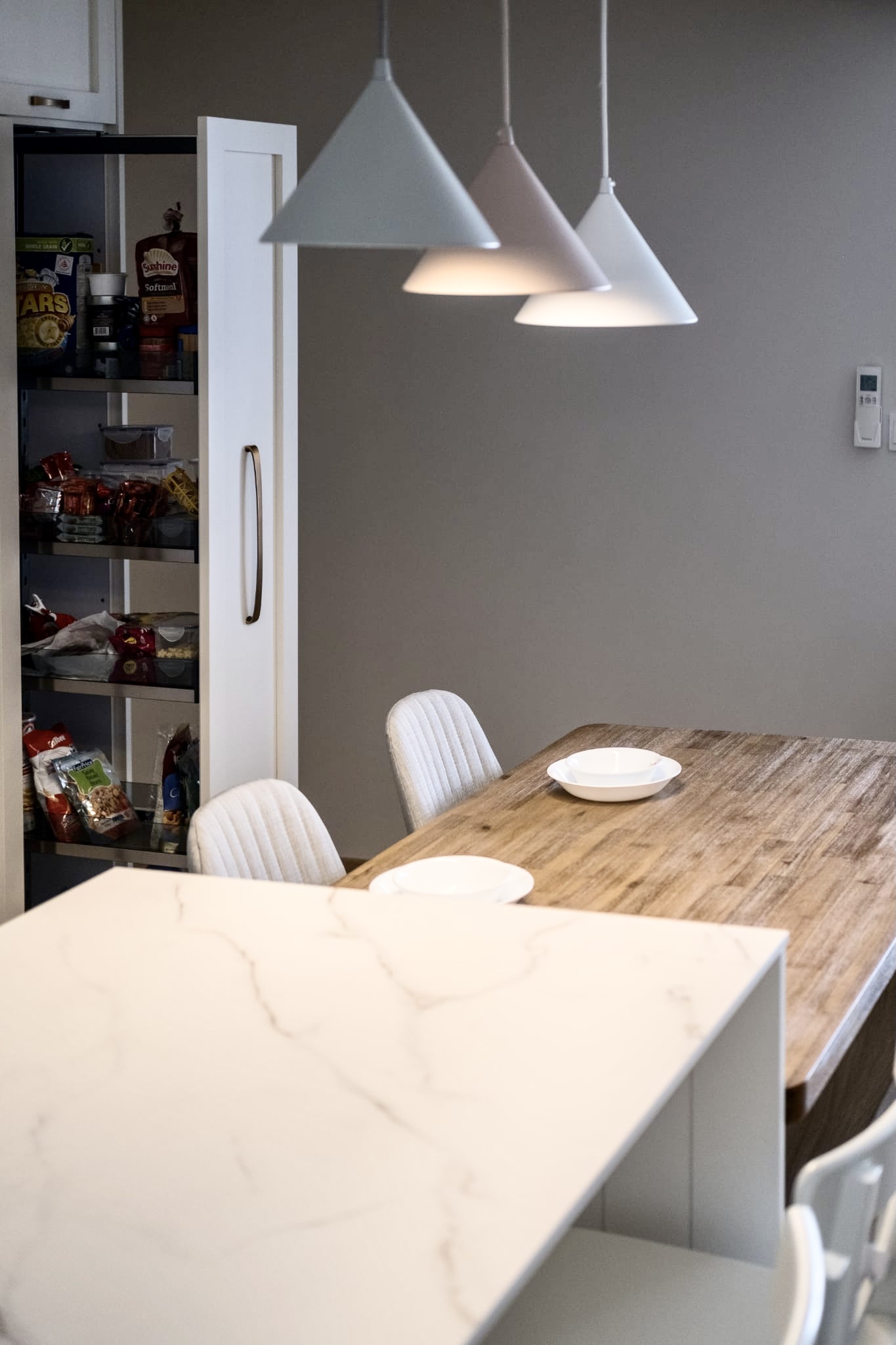 Contemporary, Minimalist, Modern Design - Dining Room - HDB 4 Room - Design by United Team Lifestyle
