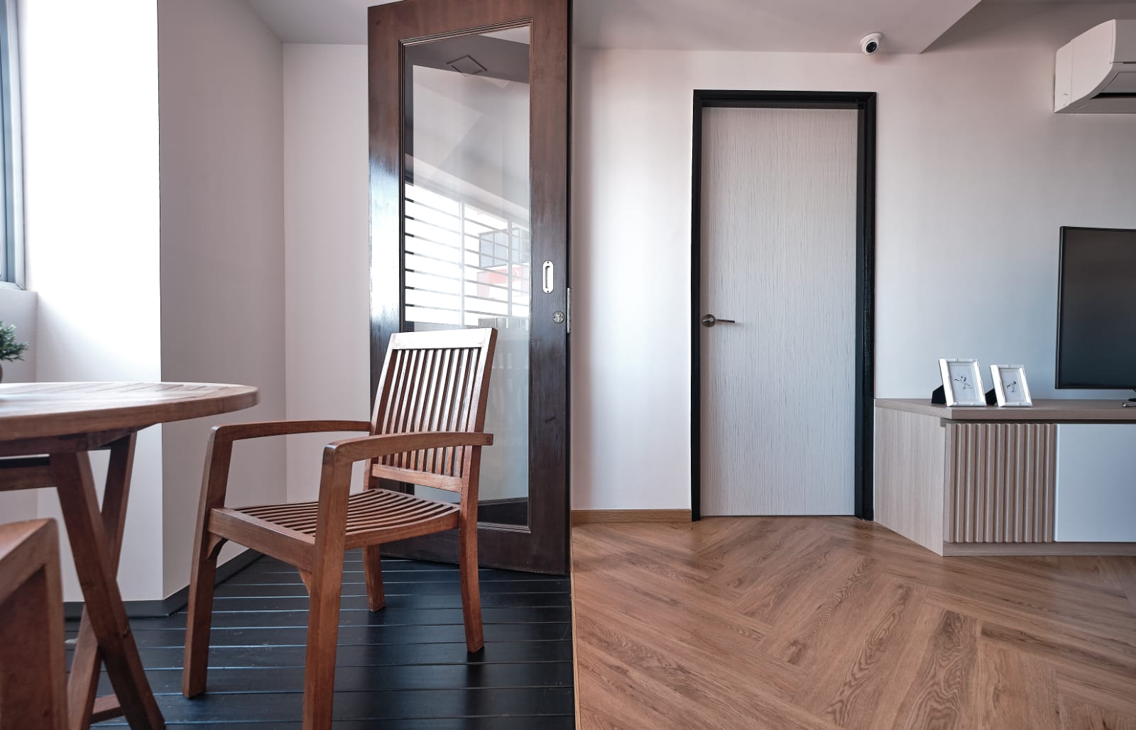 Contemporary, Minimalist Design - Balcony - HDB 5 Room - Design by United Team Lifestyle