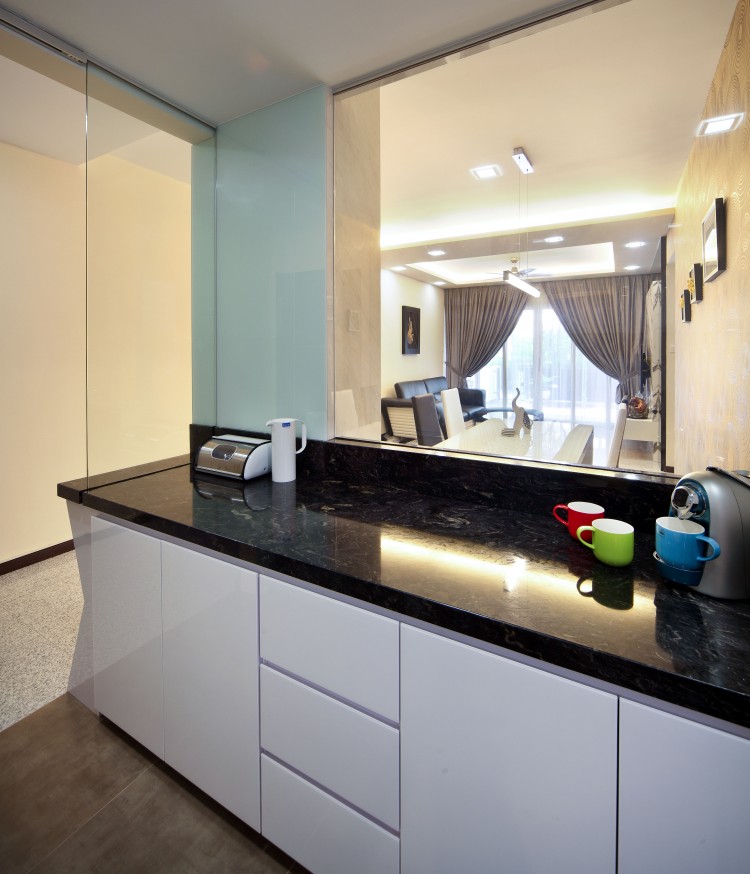Contemporary, Minimalist, Retro Design - Kitchen - Condominium - Design by Vegas Interior Design Pte Ltd