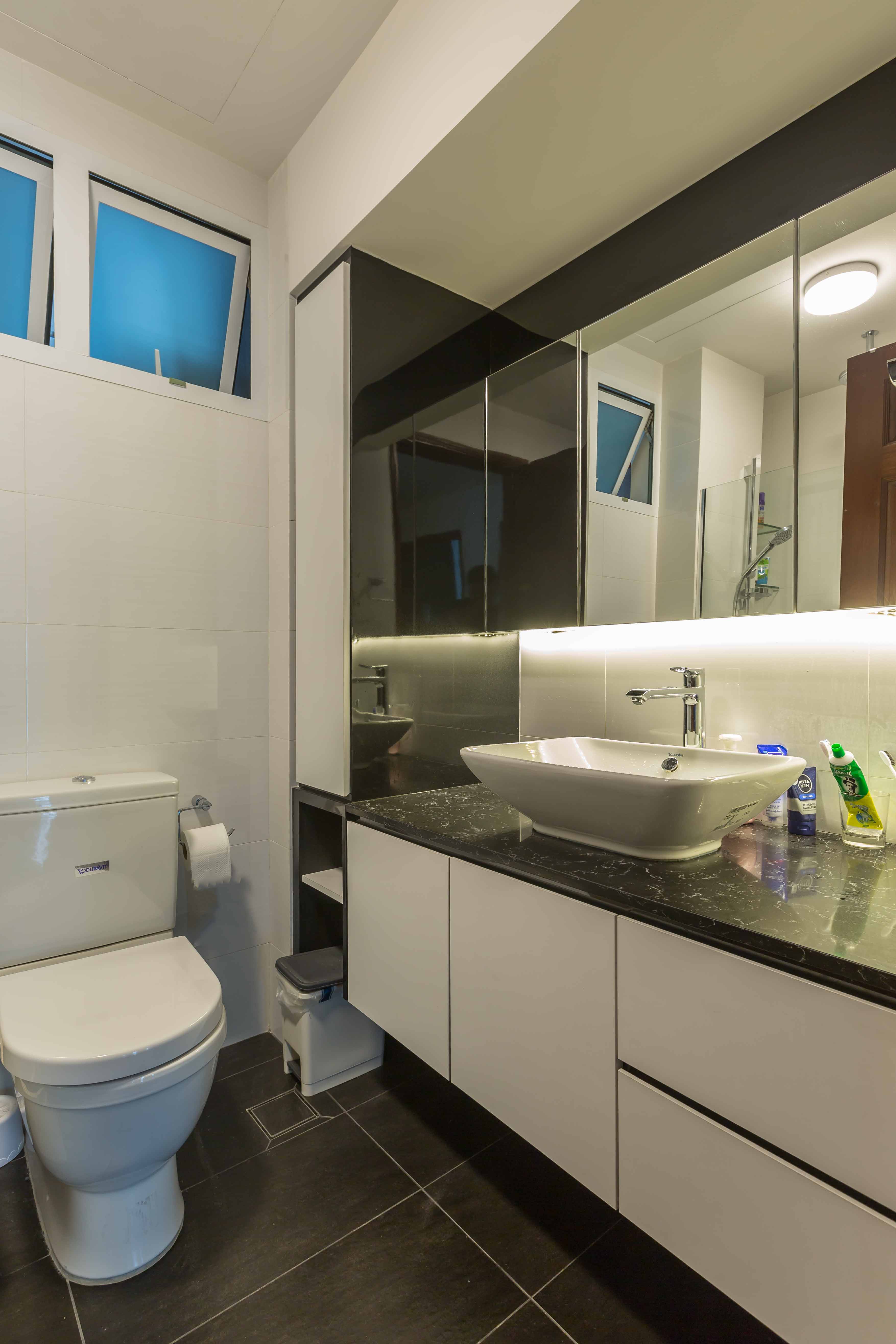 Contemporary, Modern Design - Bathroom - Condominium - Design by Vegas Interior Design Pte Ltd