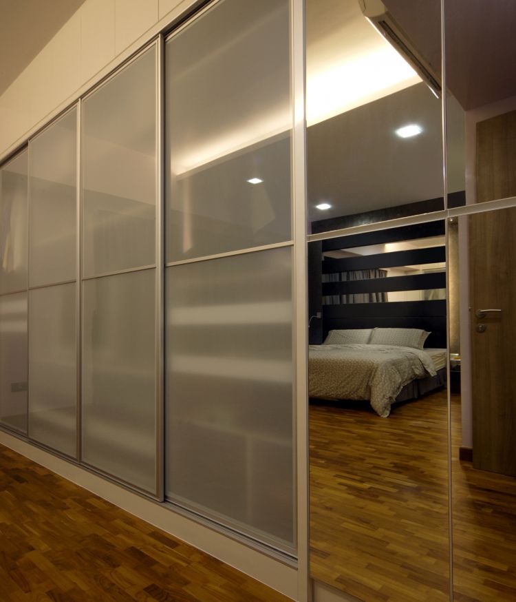 Contemporary, Modern Design - Bedroom - Landed House - Design by Vegas Interior Design Pte Ltd
