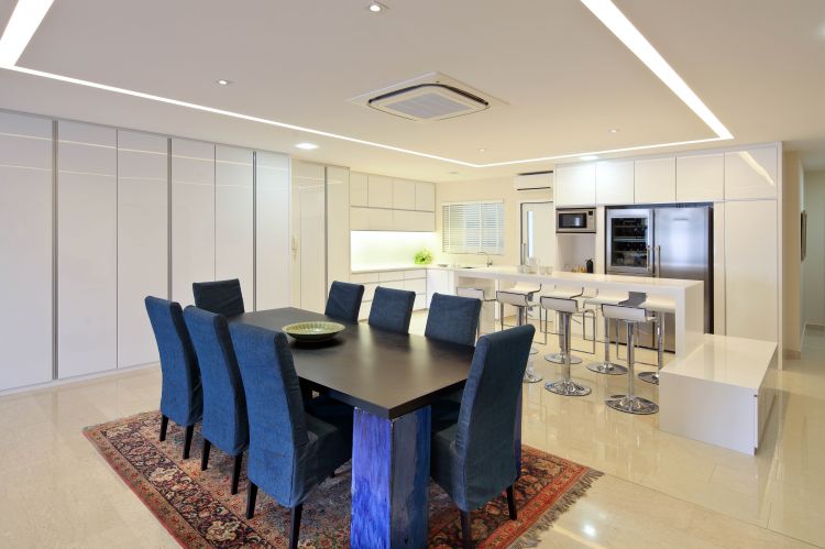 Modern Design - Dining Room - Condominium - Design by Vegas Interior Design Pte Ltd