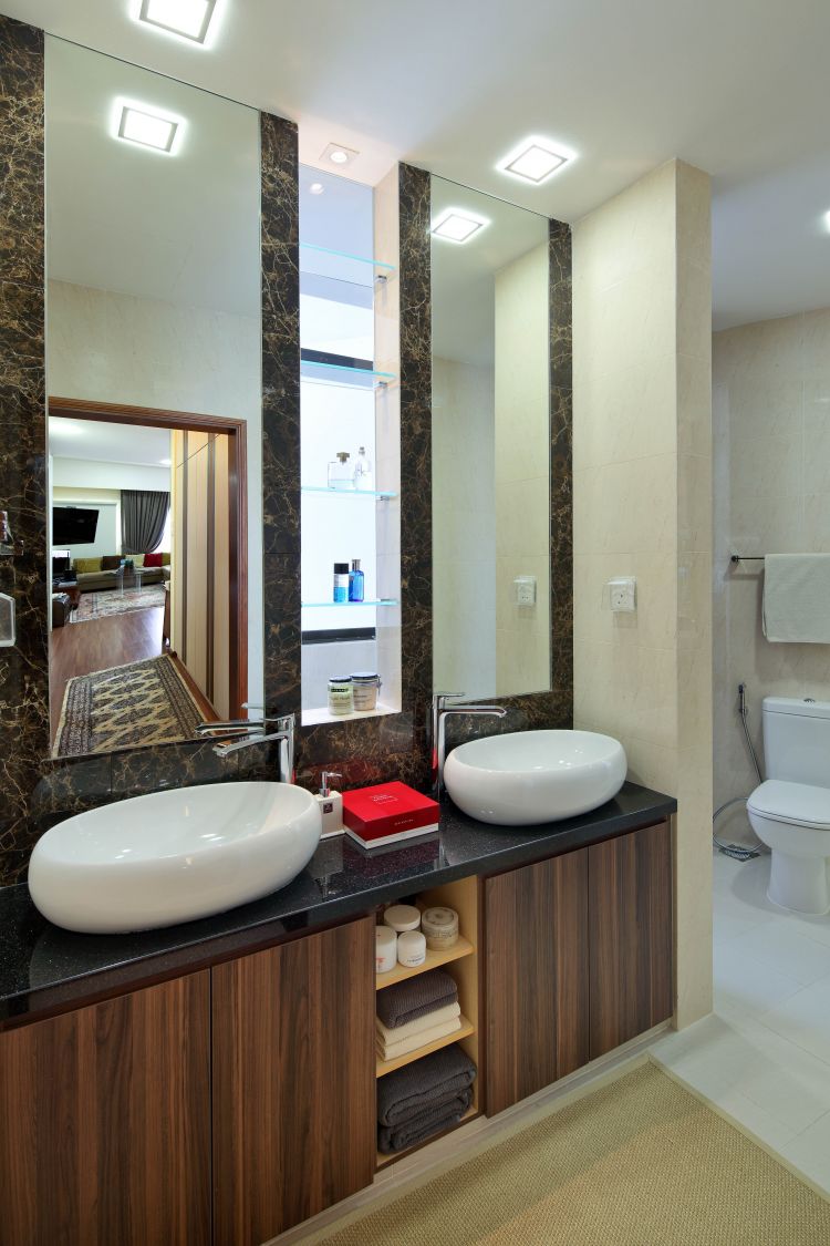 Modern Design - Bathroom - Condominium - Design by Vegas Interior Design Pte Ltd