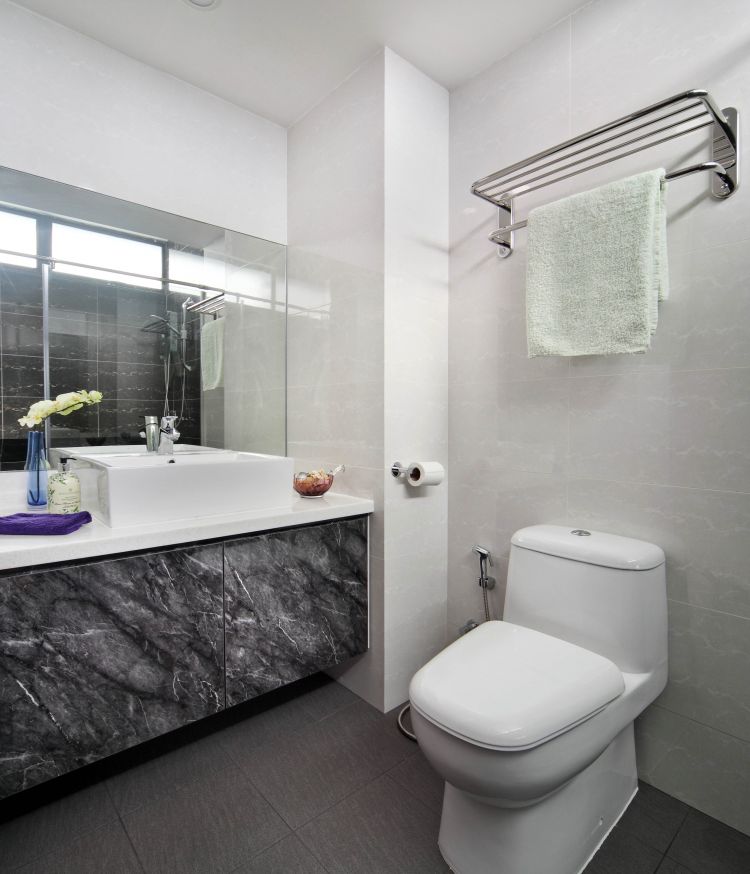 Classical, Contemporary, Modern Design - Bathroom - Condominium - Design by Vegas Interior Design Pte Ltd
