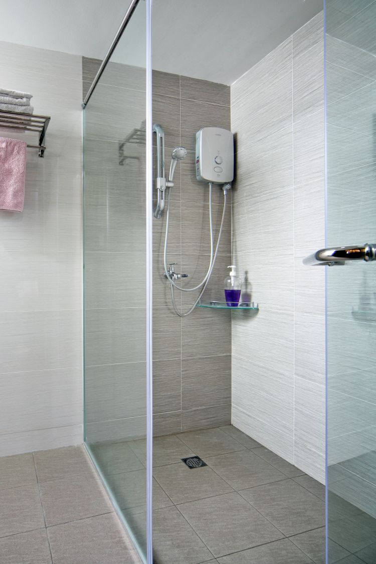 Classical, Contemporary, Modern Design - Bathroom - Condominium - Design by Vegas Interior Design Pte Ltd