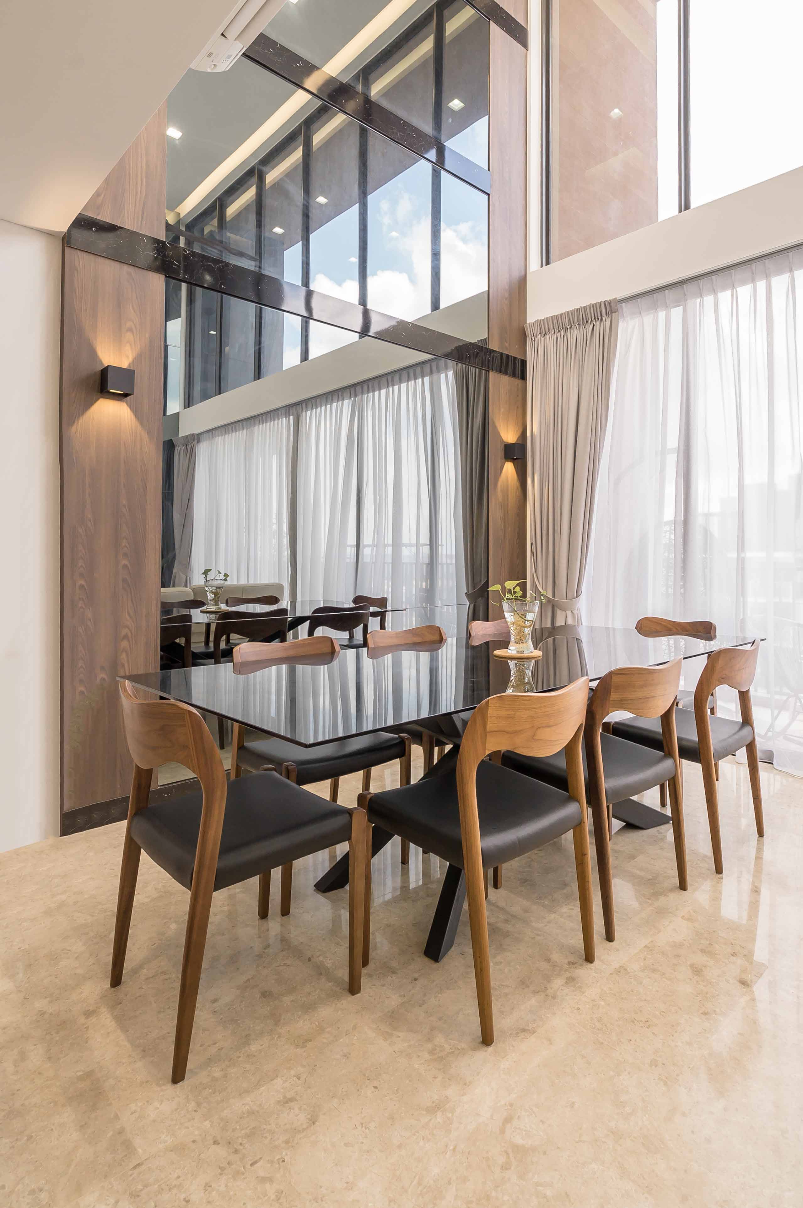 Modern Design - Dining Room - Condominium - Design by Vegas Interior Design Pte Ltd