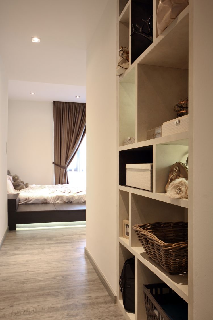 Minimalist, Modern Design - Bedroom - Condominium - Design by WEDA StudioInc Pte Ltd